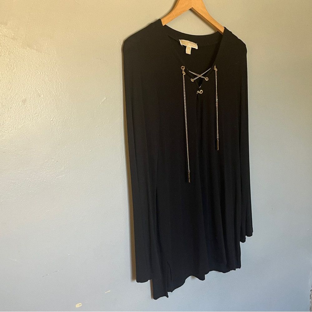 Designer Michael Kors Black Top Dress with Gold Chain Size Medium Size M / US 6-8 / IT 42-44 - 1 Thumbnail