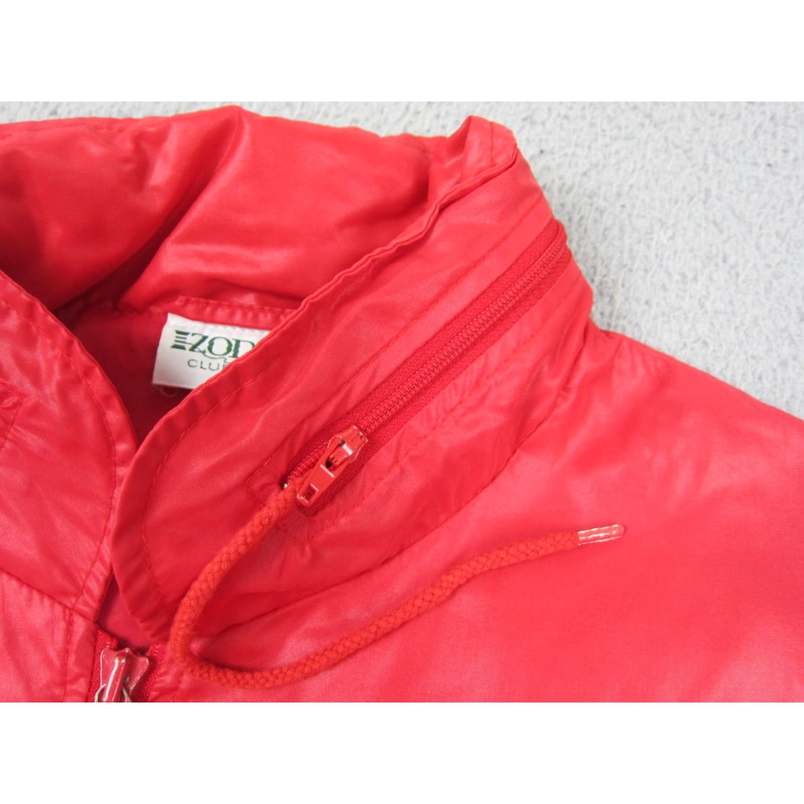 Izod VINTAGE Izod Jacket Mens M Red Bomber Full Zip Nylon 90s Oakwood Golf Front Logo Casual Mens Size US M / EU 48-50 / 2 - 6 Thumbnail