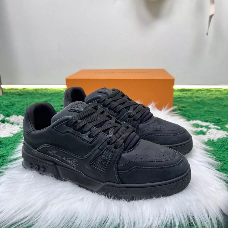 Louis Vuitton Louis Vuitton 25 year old Darth Vader Trainer shoes Size US 8 / EU 41 - 1 Thumbnail