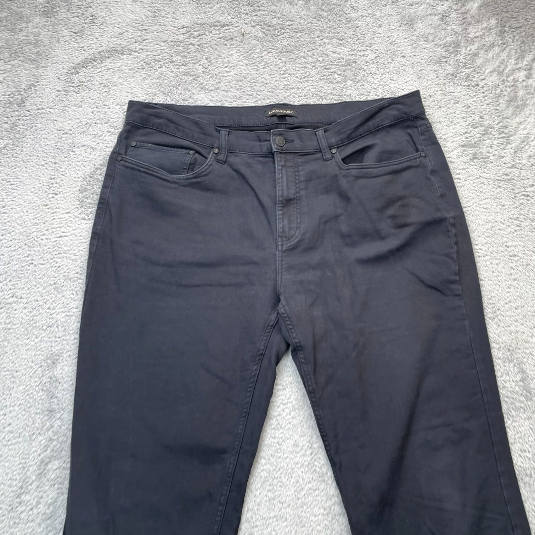 Banana Republic Banana Republic Jeans Mens 36x32 Black Straight Leg Cotton Denim Dark Wash Regular Inseam 29 5-Pocket Size US 40 / EU 56 - 5 Thumbnail