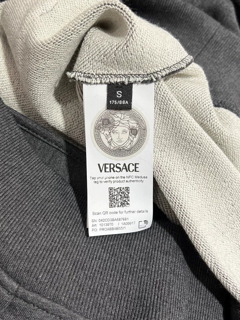 Versace Versace Multi-element embroidered hooded sweatshirt jacket Size US M / EU 48-50 / 2 - 7 Thumbnail