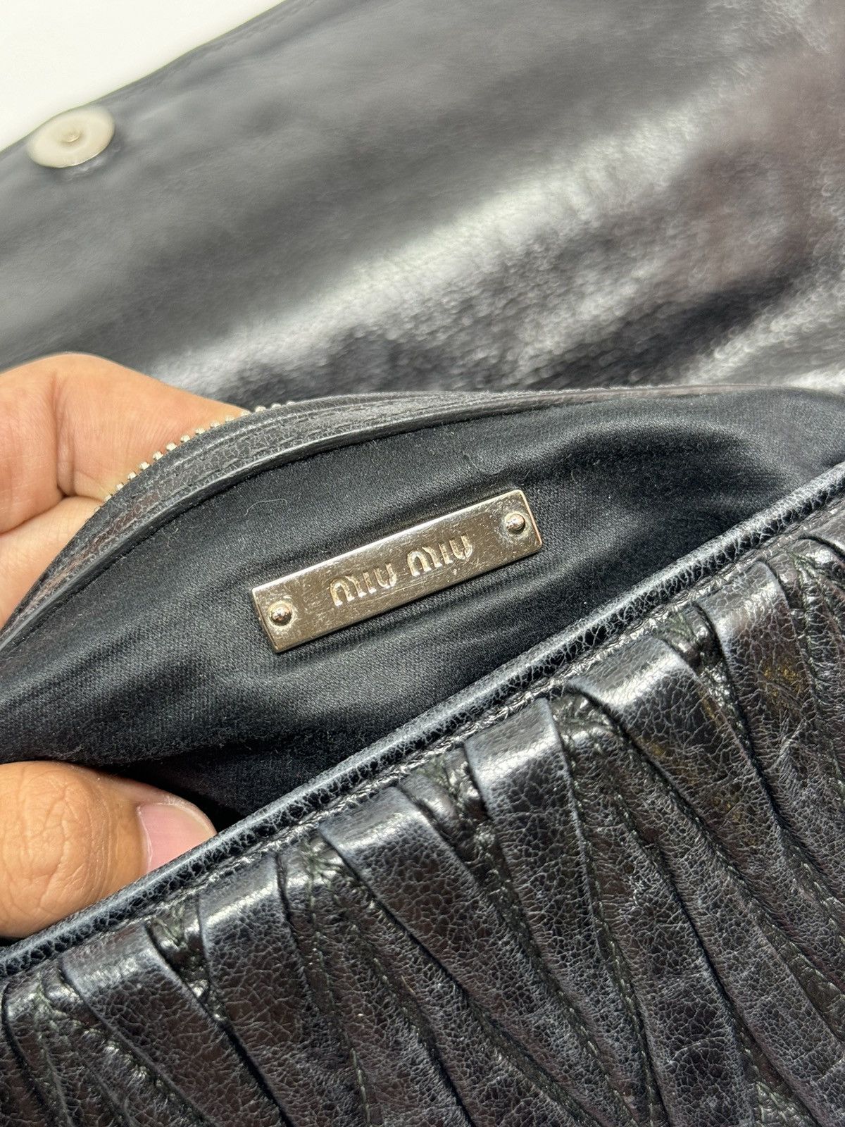 Miu Miu Miumiu - Matelasse Black Suplease Leather Bag Size ONE SIZE - 6 Thumbnail