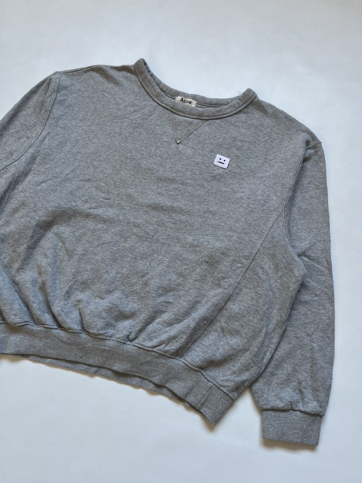 Acne Studios Acne Studios Grey Sweatshirt - Face Patch - Size Large (L) Size US L / EU 52-54 / 3 - 2 Thumbnail