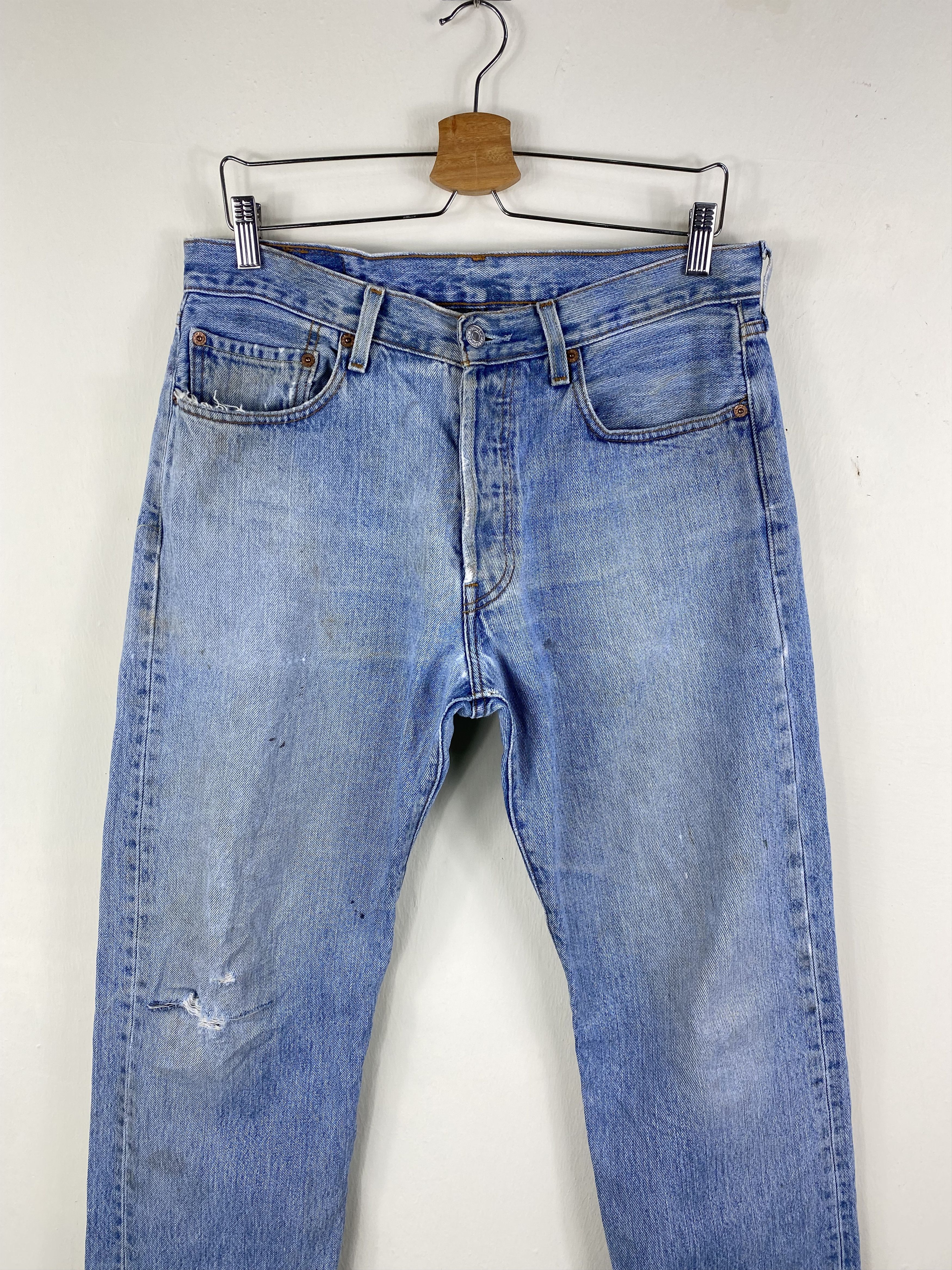 Levi's Vintage Clothing Vintage Levis 501 90s distressed dirty denim W33x29 inch Size US 33 - 3 Thumbnail