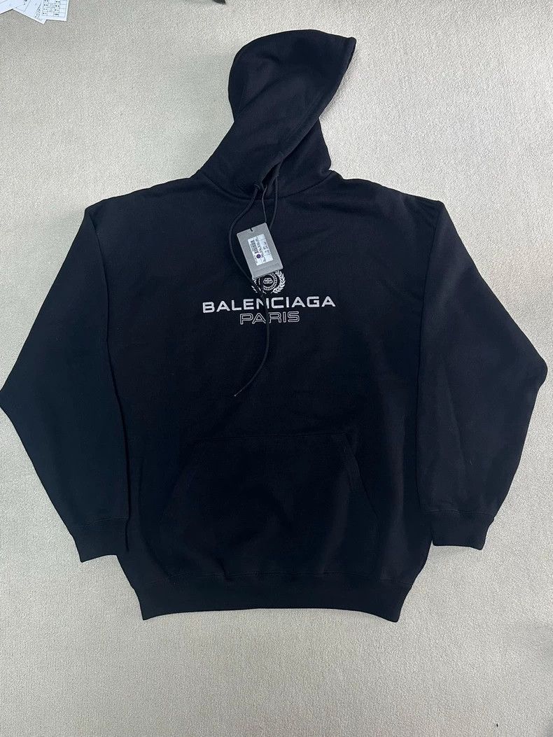 Balenciaga Balenciaga Crown Logo Letter Logo Hooded Solid Long Sleeve Size US XS / EU 42 / 0 - 1 Thumbnail