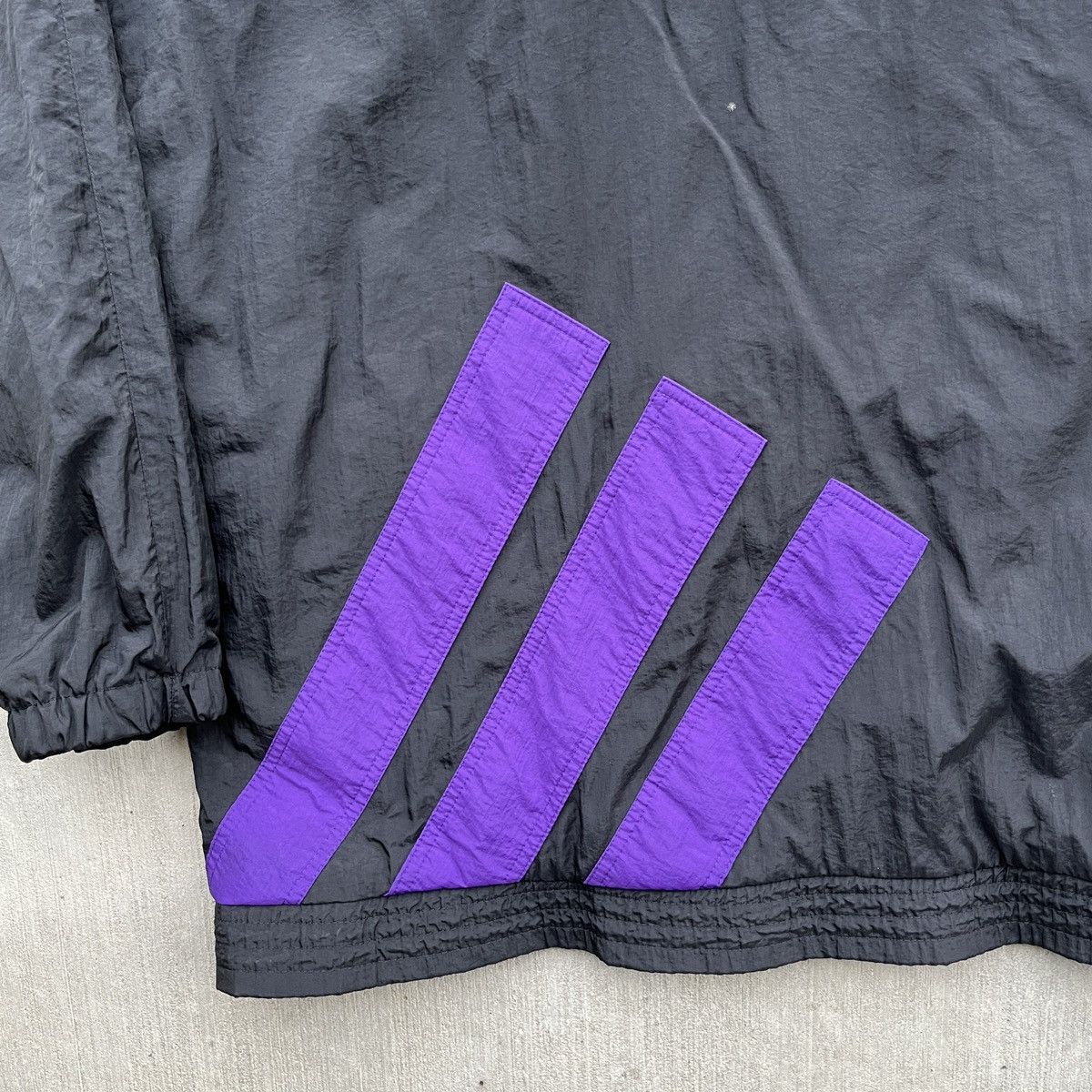 Adidas × Vintage Vintage Adidas Windbreaker Size US L / EU 52-54 / 3 - 4 Thumbnail