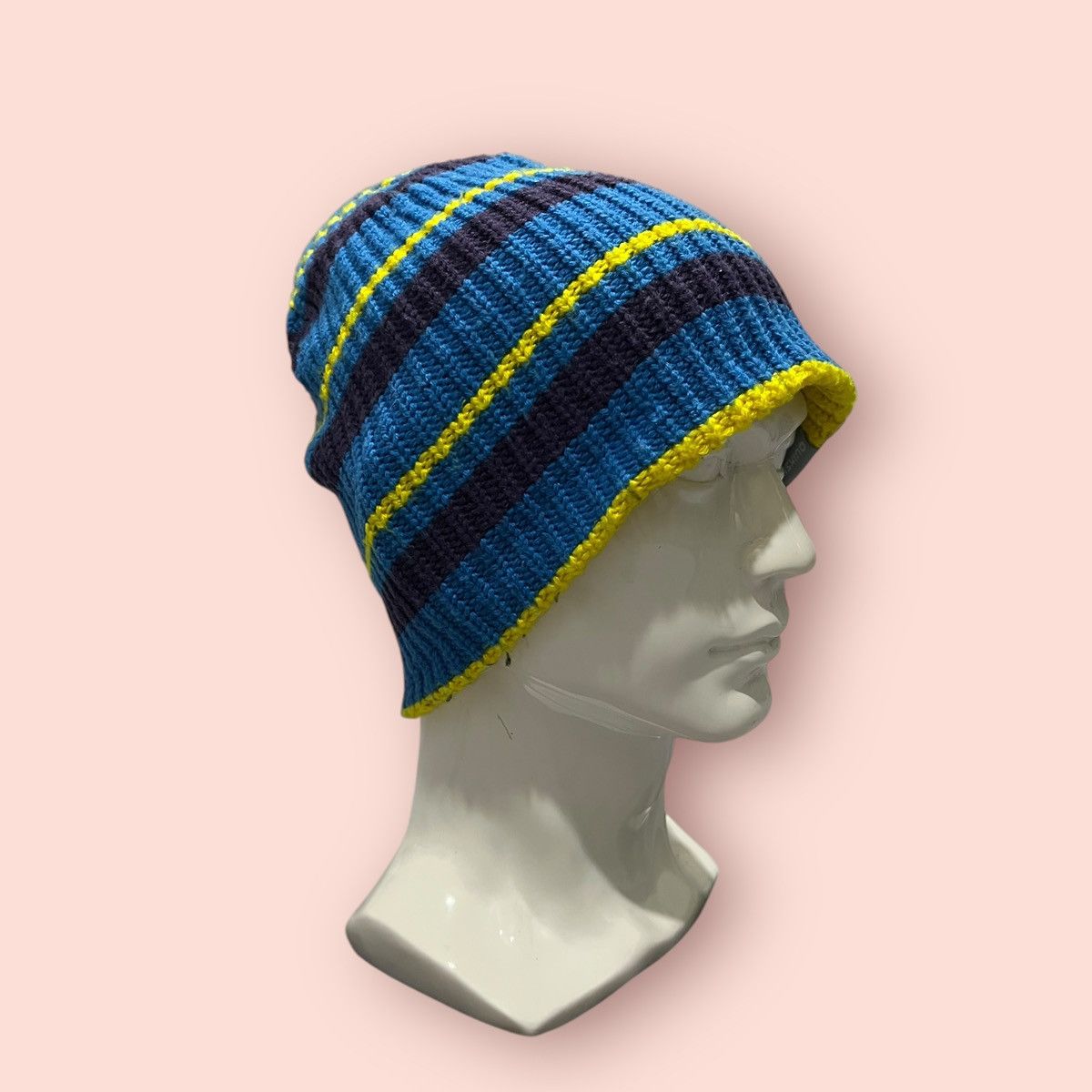 Quiksilver × Vintage VINTAGE QUIKSILVER DOUBLE LAYER STRIPED KNITTED BEANIE Size ONE SIZE - 7 Thumbnail