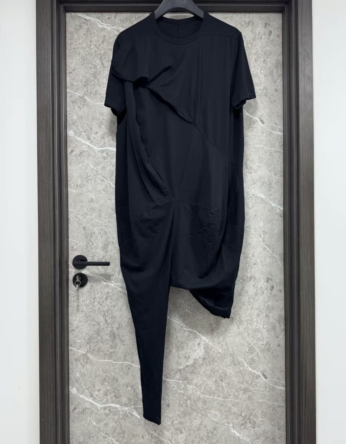 Rick Owens Rick Owens Asymmetrical Short Sleeve T-Shirt Size US M / EU 48-50 / 2 - 1 Thumbnail