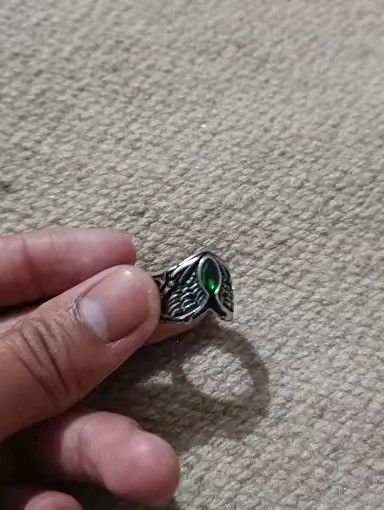 Jewelry Eagle Wings With Green Zircon Stones Ring Size ONE SIZE - 3 Thumbnail