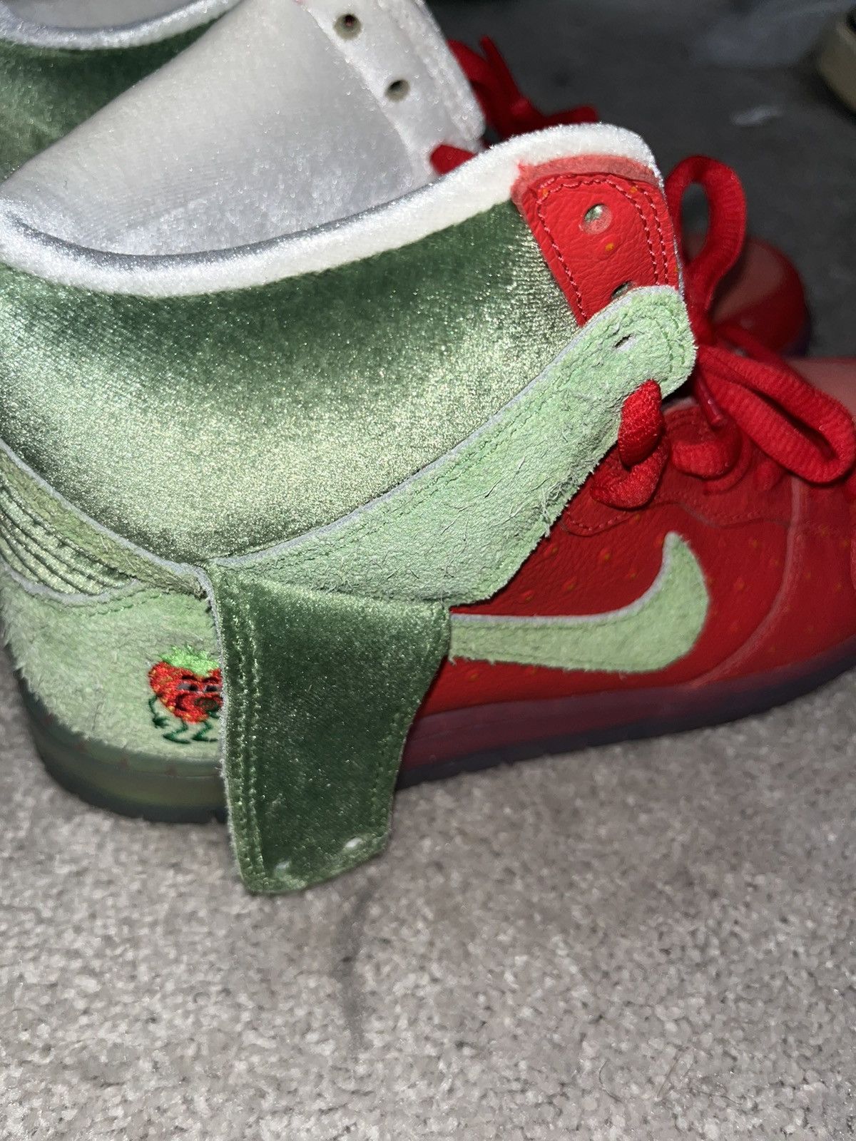Nike Nike dunk SB high “strawberry cough” Size US 8 / EU 41 - 5 Thumbnail