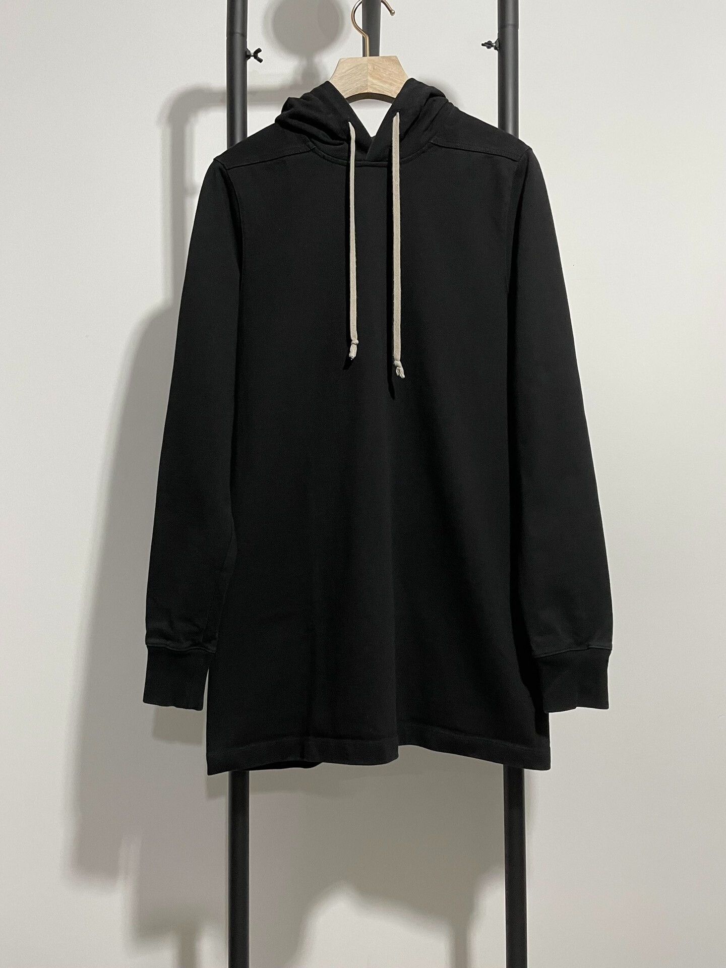 Rick Owens black long sweatshirt by rick owens Size US XS / EU 42 / 0 - 1 Thumbnail