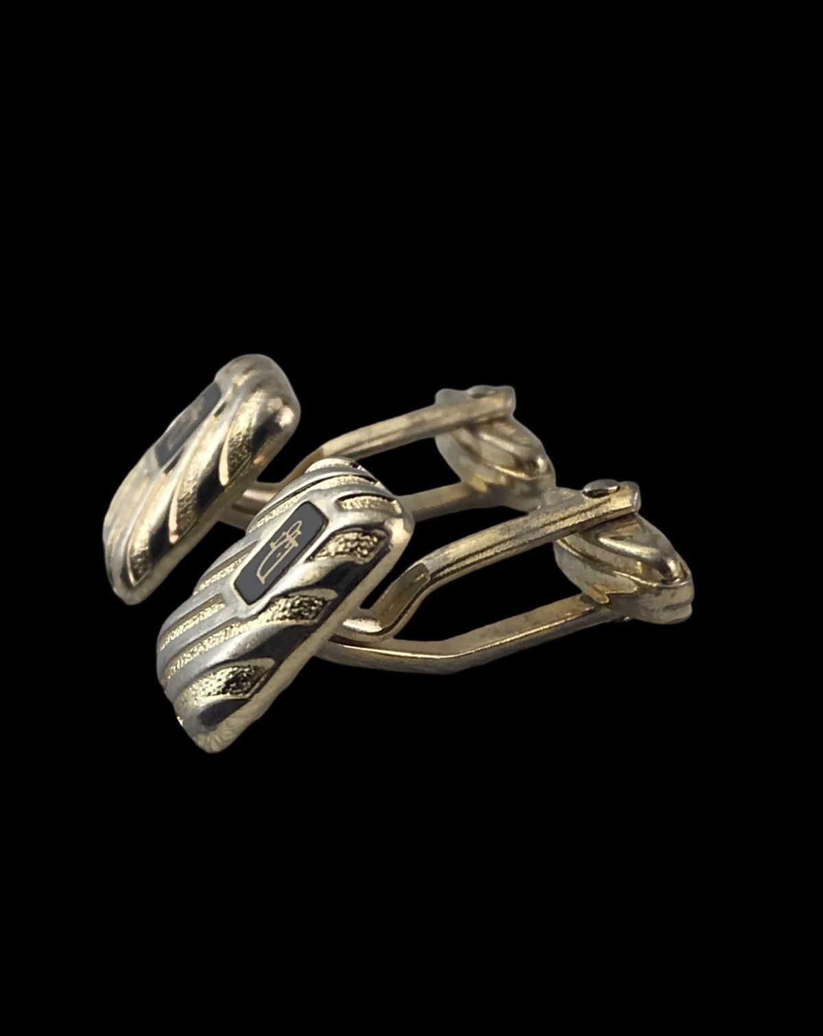 Christian Dior Monsieur VINTAGE CHRISTIAN DIOR ENAMEL CUFFLINKS MADE IN GERMANY 🇩🇪 Size ONE SIZE - 3 Thumbnail