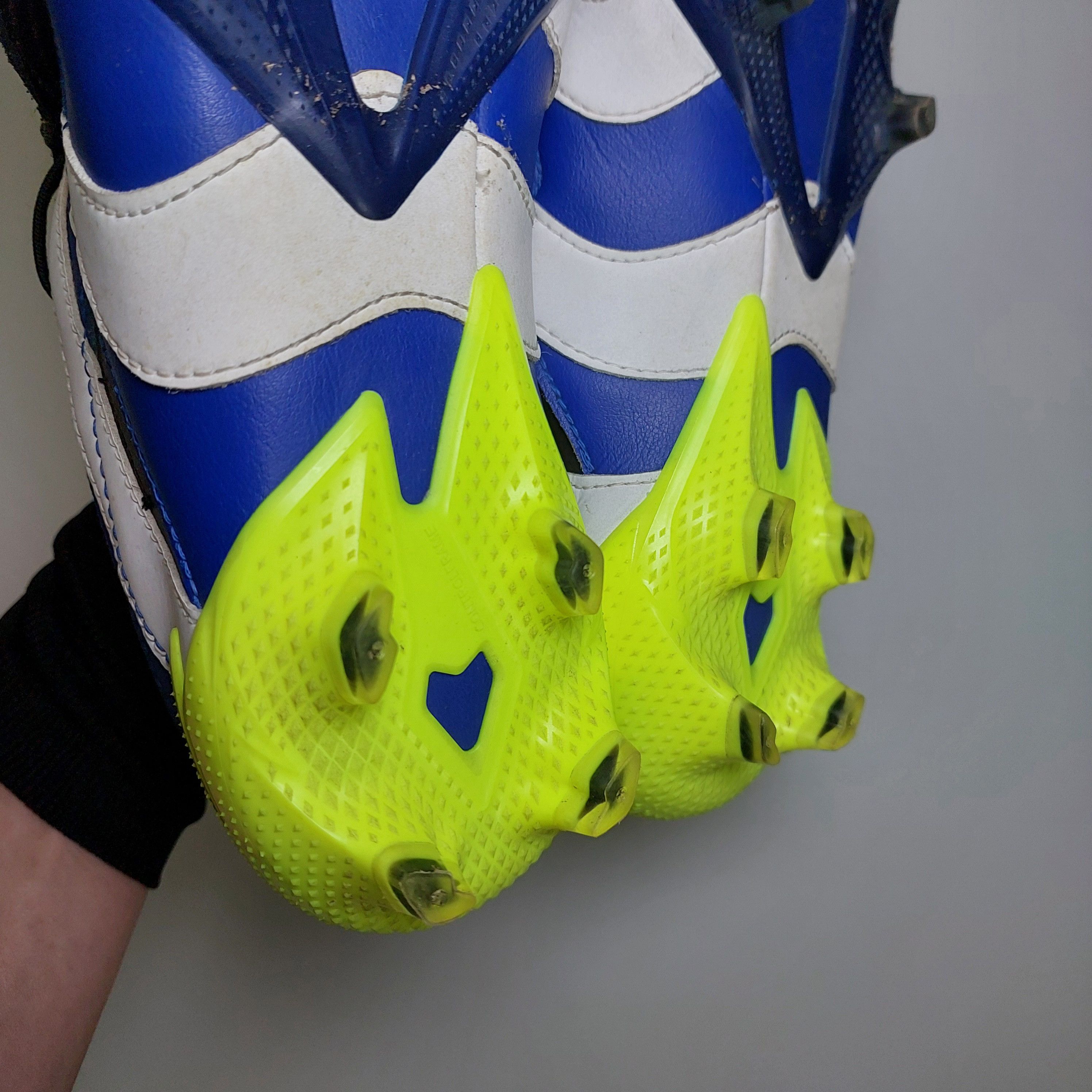 Adidas Predator Accelerator FG FZ5429 US9 UK8.5 27CM Size US 9 / EU 42 - 11 Thumbnail