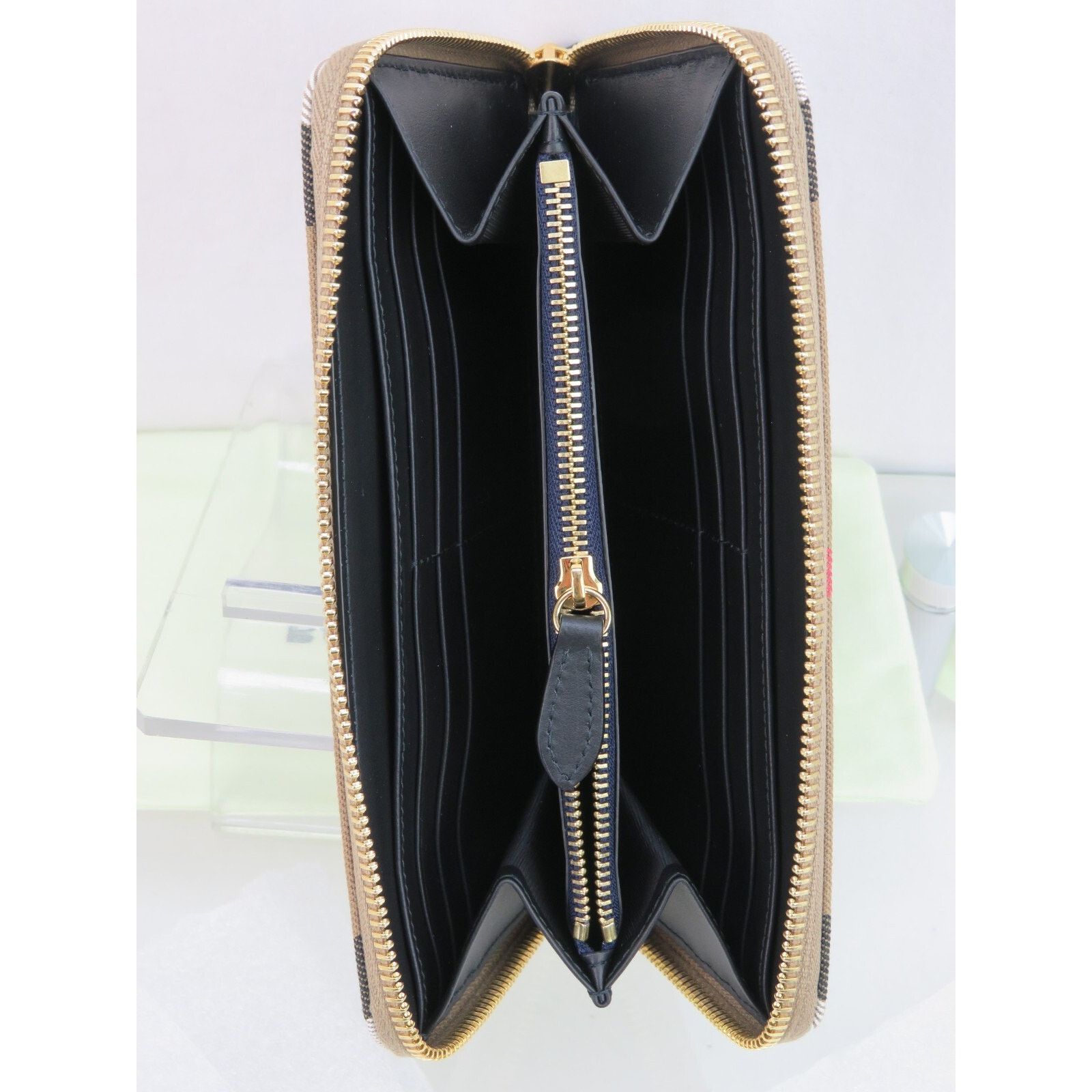 Burberry BURBERRY BLUE LEATHER CHECK CANVAS ZIP CONTINENTAL WALLET Size ONE SIZE - 5 Thumbnail