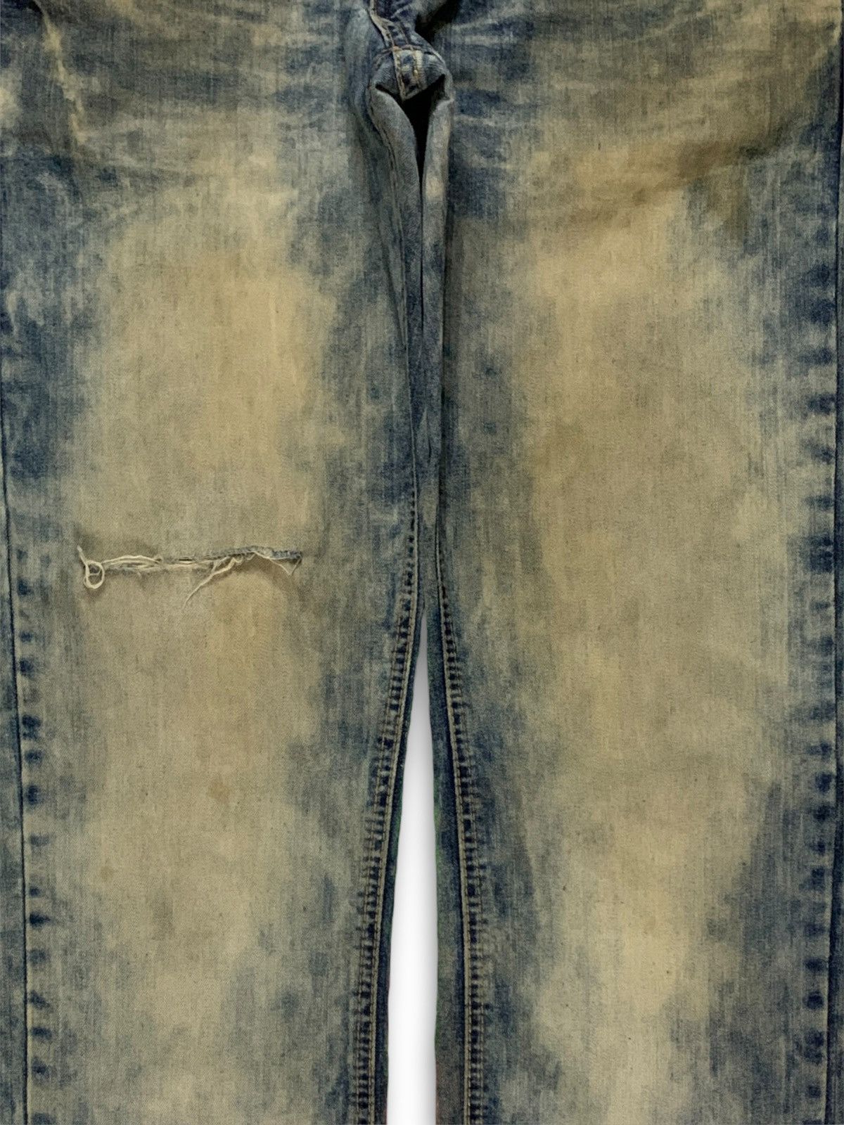 Japanese Brand Vintage Japanese Brand Rusty Wash Distressed Bleach Jeans Size US 32 / EU 48 - 5 Thumbnail