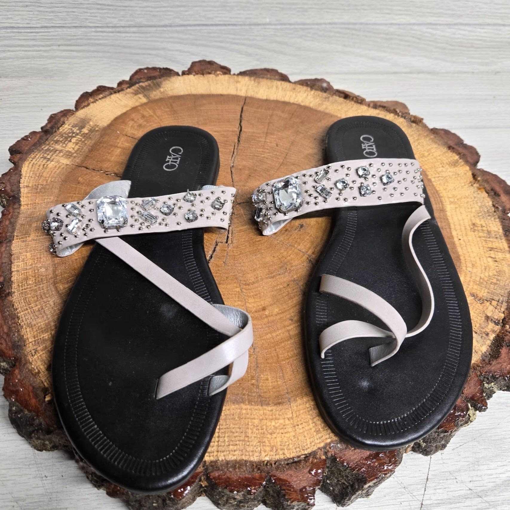 Vintage VINTAGE Cato Women's Flat Slide Sandals Summer Casual Beaded Shells Size 10 Black Size US 10 / IT 40 - 3 Thumbnail