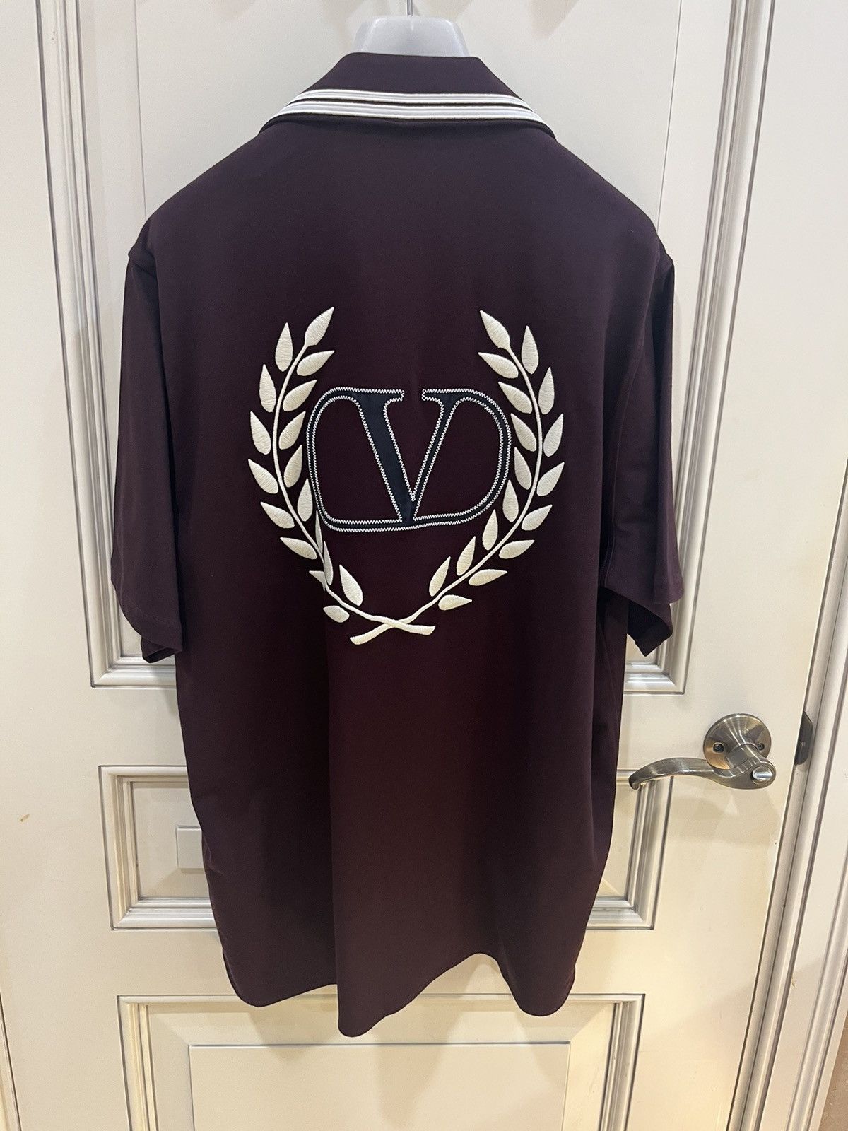 Valentino Valentino logo patch short.sleeve shirt size S Size US S / EU 44-46 / 1 - 11 Thumbnail