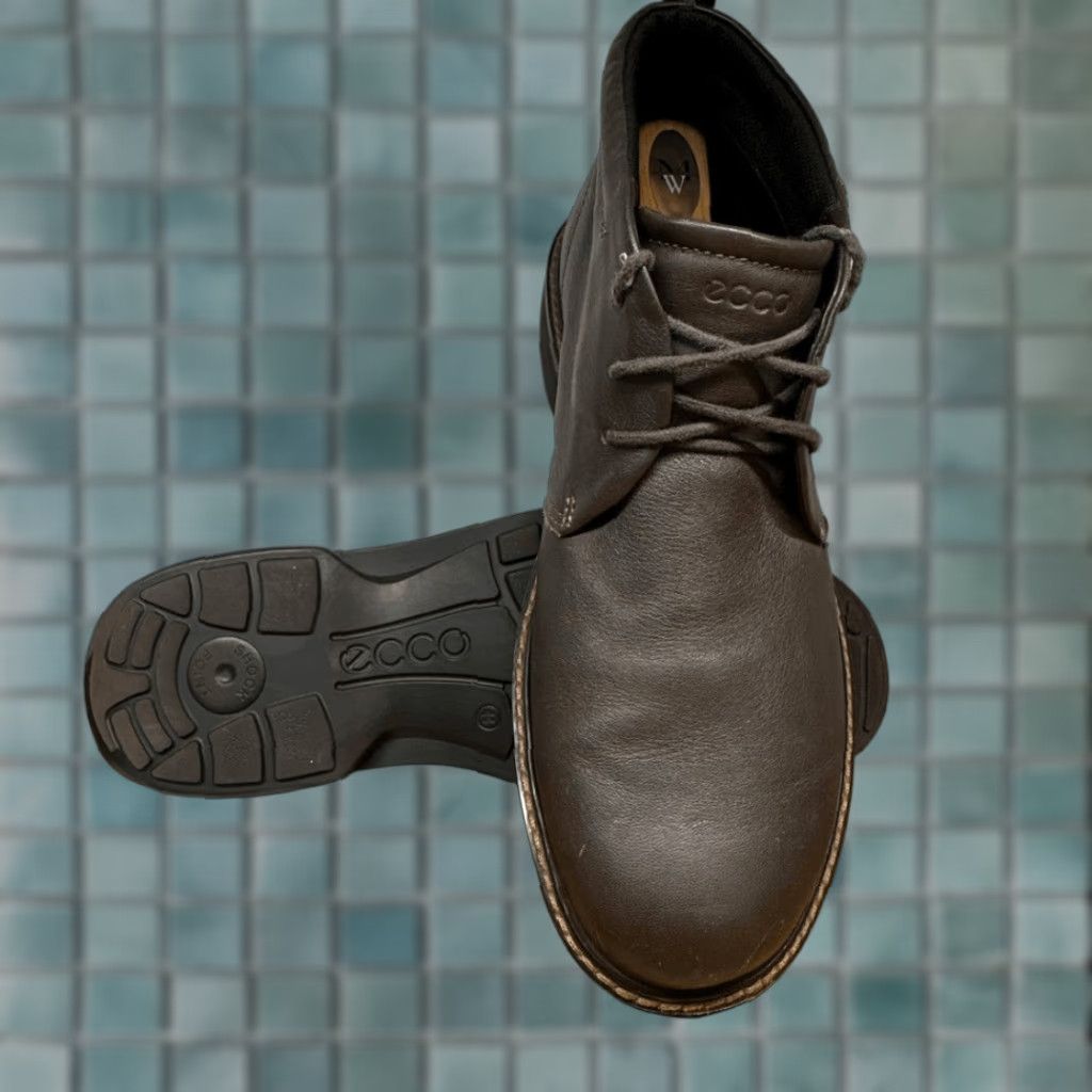 Ecco ECCO Turn GTX Gore-Tex Lace-Up Brown Chukka Boots Size 44EU 11US Mens Leather Brown Shoes Scuffs at Back Ankles Size US 11 / EU 44 - 1 Thumbnail