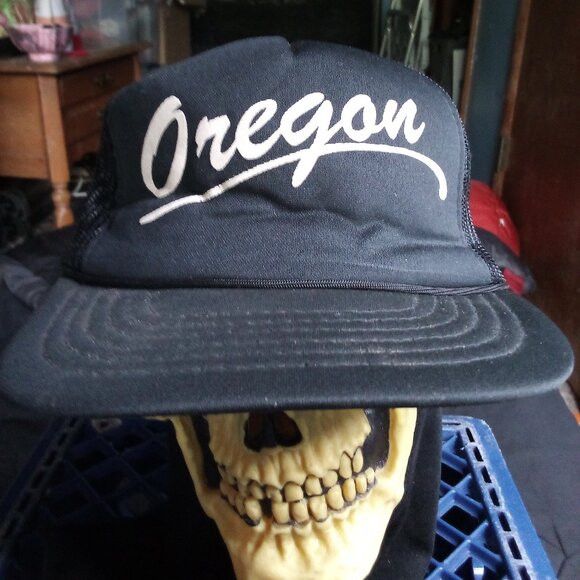 Other DS Vintage Oregon Script Spell Out Snap Trucker Hat Cap Size ONE SIZE - 1 Thumbnail