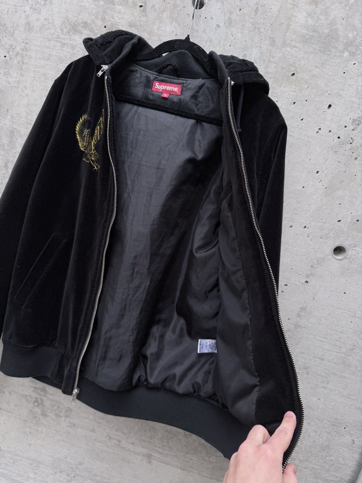 Supreme FW14 Supreme Eagle Velvet Hooded Bomber Size US M / EU 48-50 / 2 - 5 Thumbnail