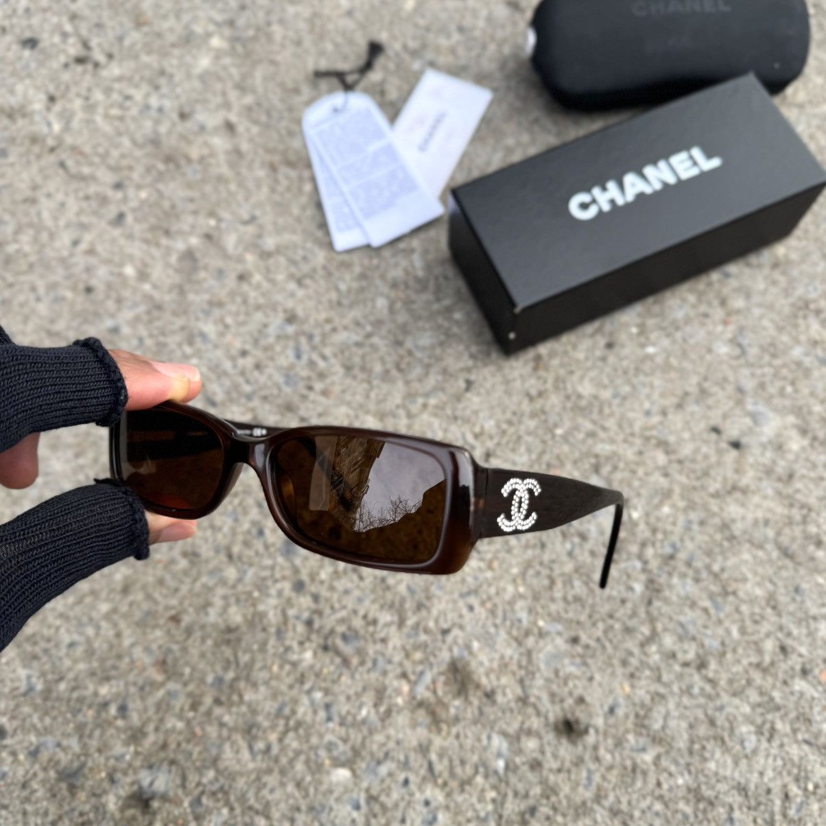 Chanel Vintage Chanel Sunglasses Size ONE SIZE - 6 Thumbnail