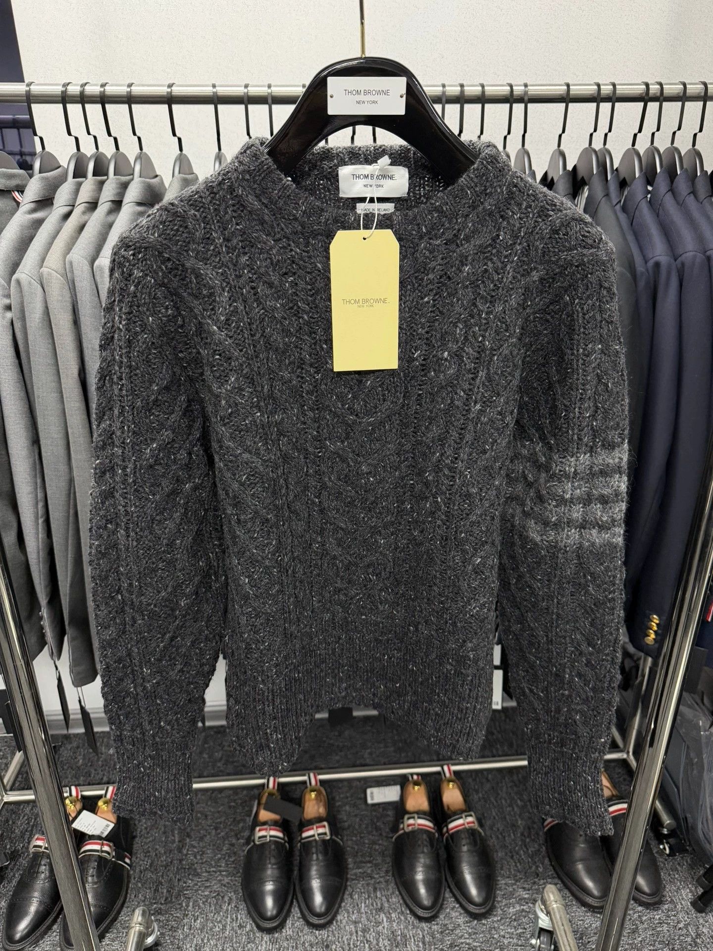 Thom Browne Thom Browne 4-Bar Crewneck Sweater Black Gray Size 1 Size US S / EU 44-46 / 1 - 1 Thumbnail