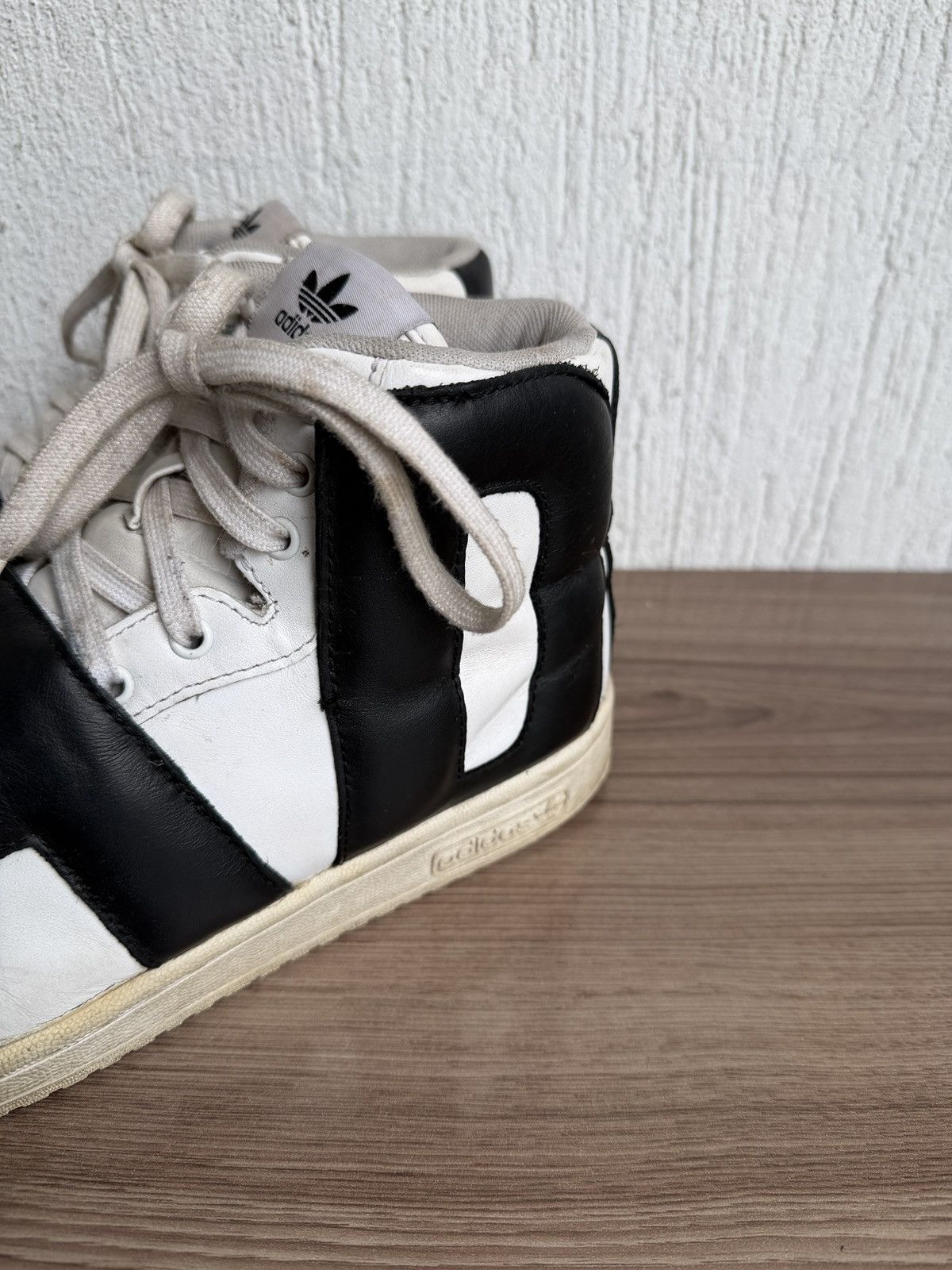 Adidas × Jeremy Scott js letters sneakers Size US 9 / EU 42 - 9 Thumbnail