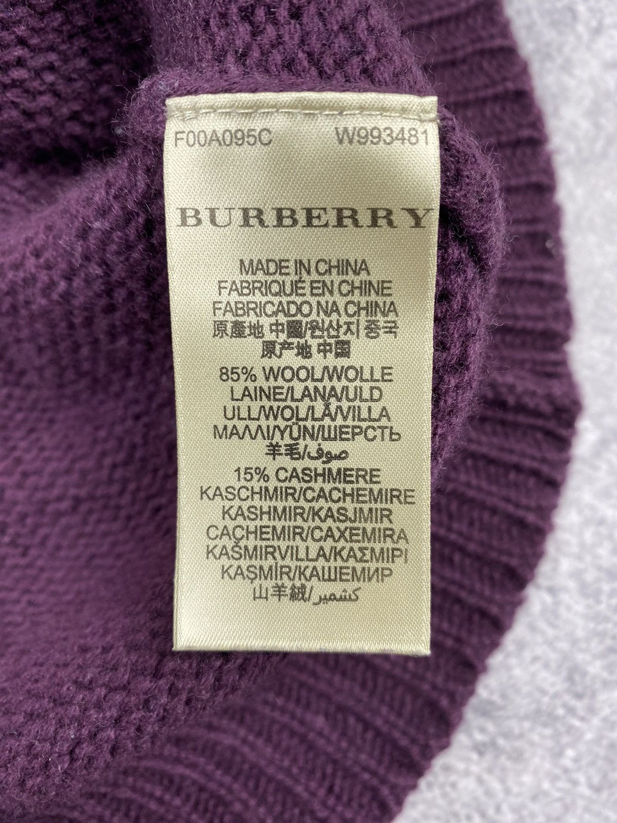 Burberry Vintage Burberry Brit Cashmere Wool Nova Check Sweater Size L / US 10 / IT 46 - 10 Thumbnail