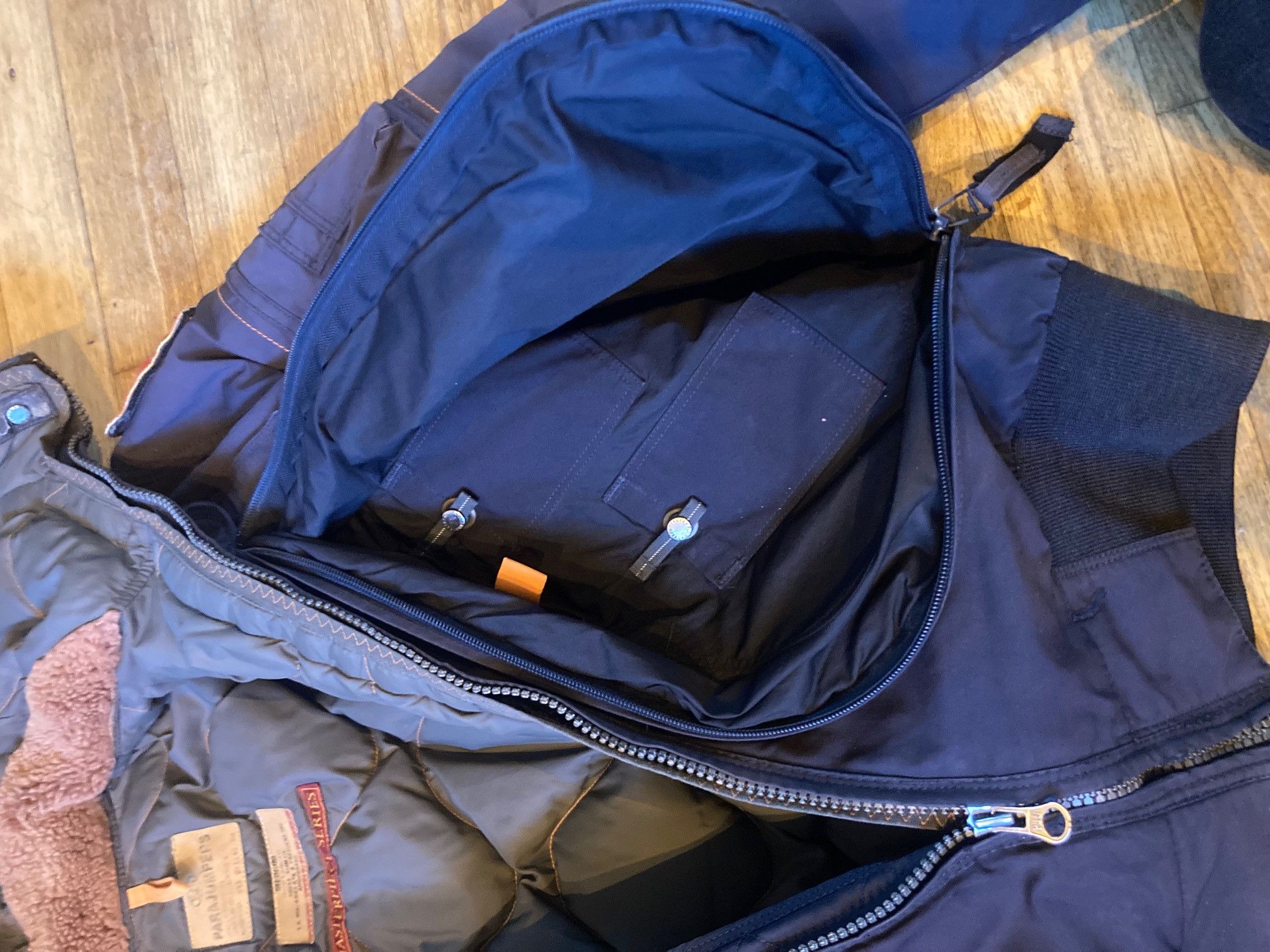 Parajumpers Genuine selfedge parajumpers masterseries original Size US M / EU 48-50 / 2 - 7 Thumbnail