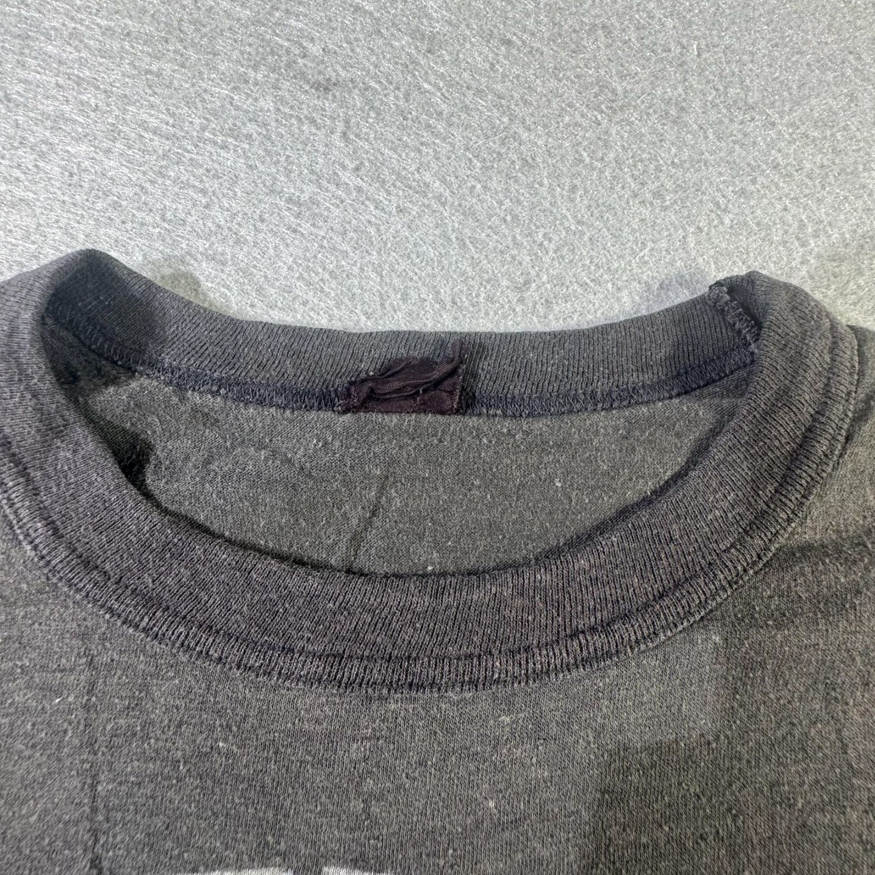 Vintage VINTAGE Heublein Steel T-Shirt Men’s Medium 80s Authentic Gray Graphic Print Sleeveless Liquor Promo Size US L / EU 52-54 / 3 - 6 Thumbnail