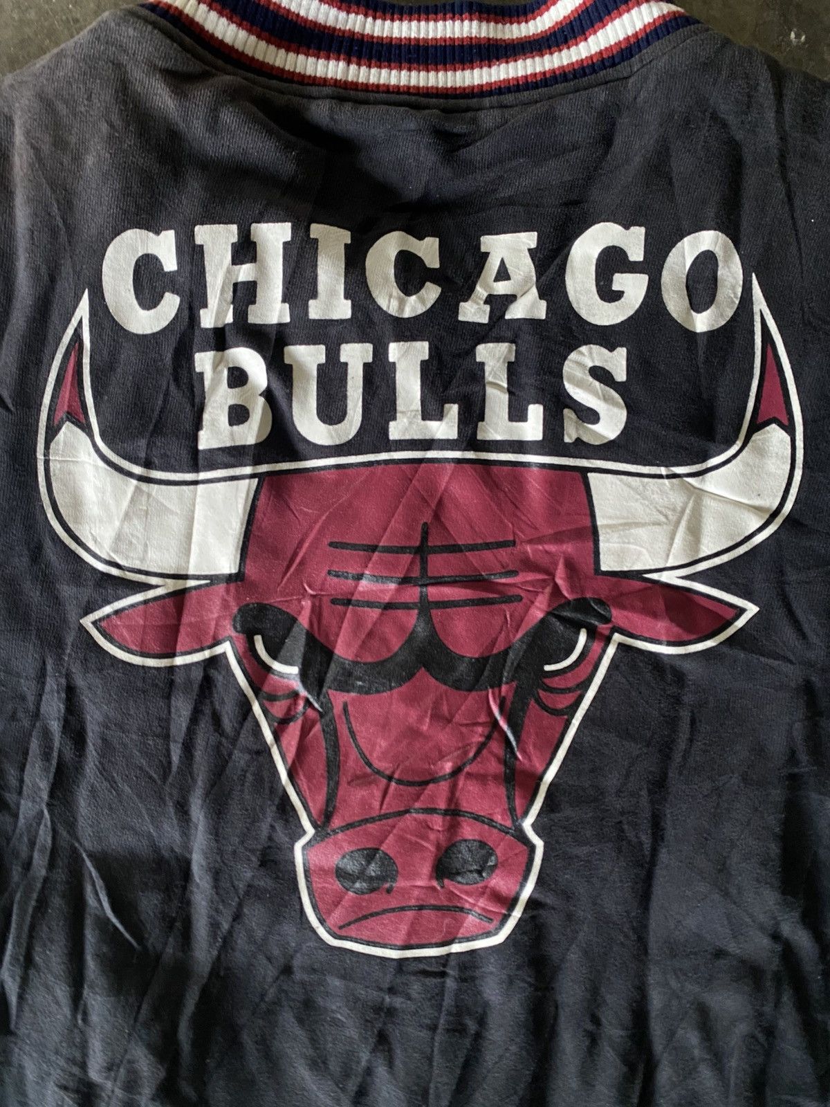 NBA VTG Chicago Bulls Backhit Bulls Varsity Jacket 🔥 Size US M / EU 48-50 / 2 - 5 Thumbnail