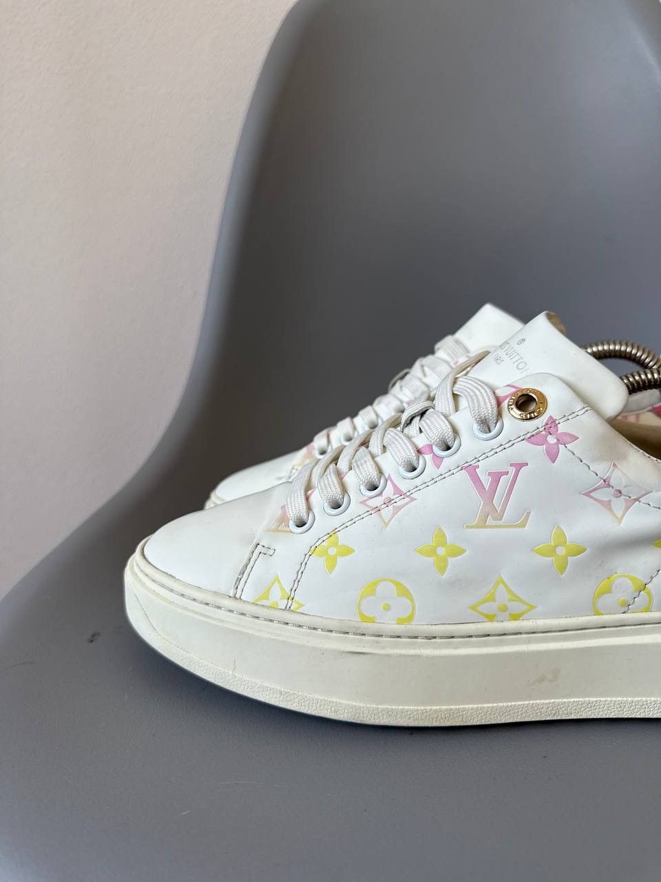 Louis Vuitton Monogram louis vuitton sneakers Size US 10 / IT 40 - 10 Thumbnail