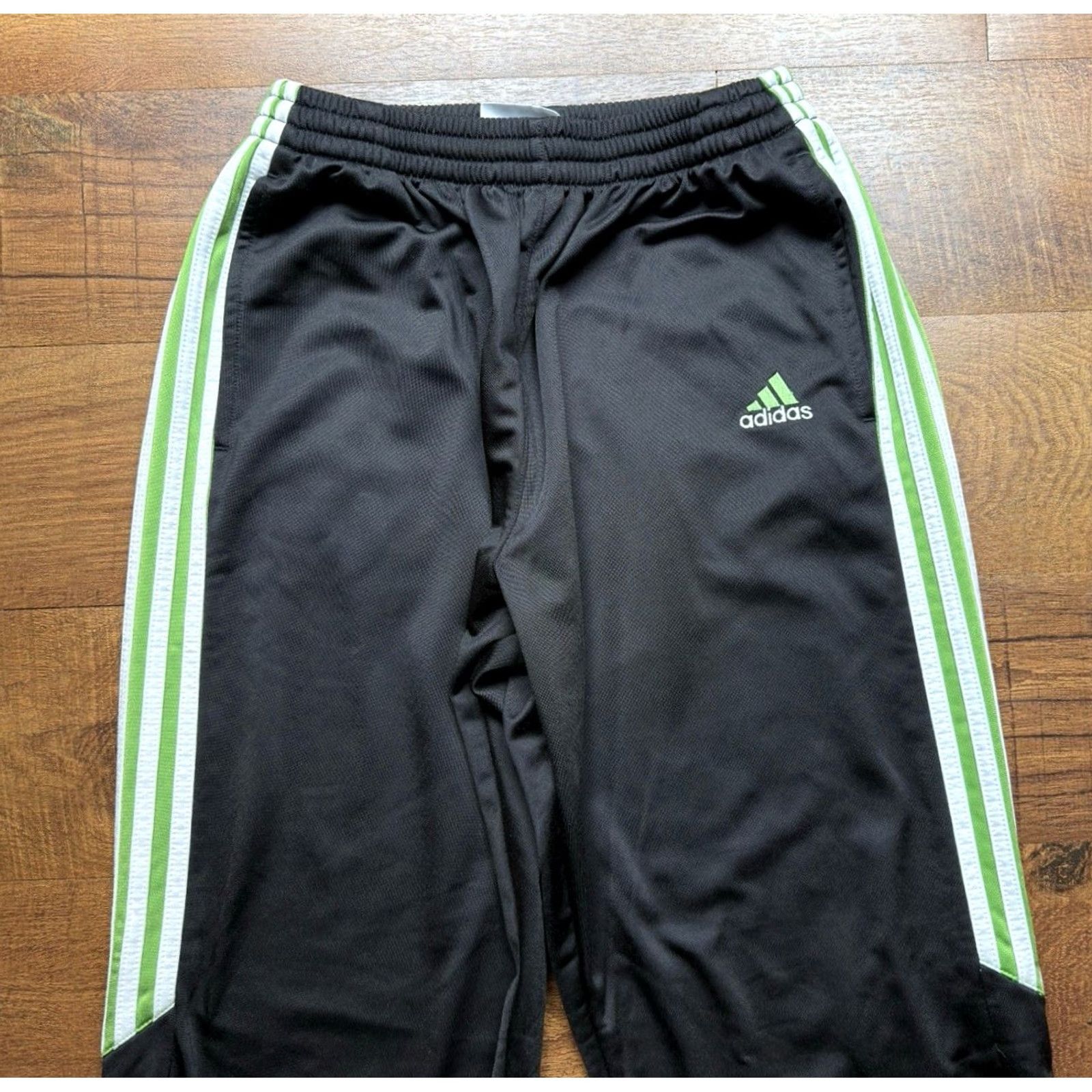 Adidas VINTAGE Adidas Track Pants Mens M 30 Inseam Black Green Tear Away Pockets Elastic Waist 90s Size US 31 - 4 Thumbnail