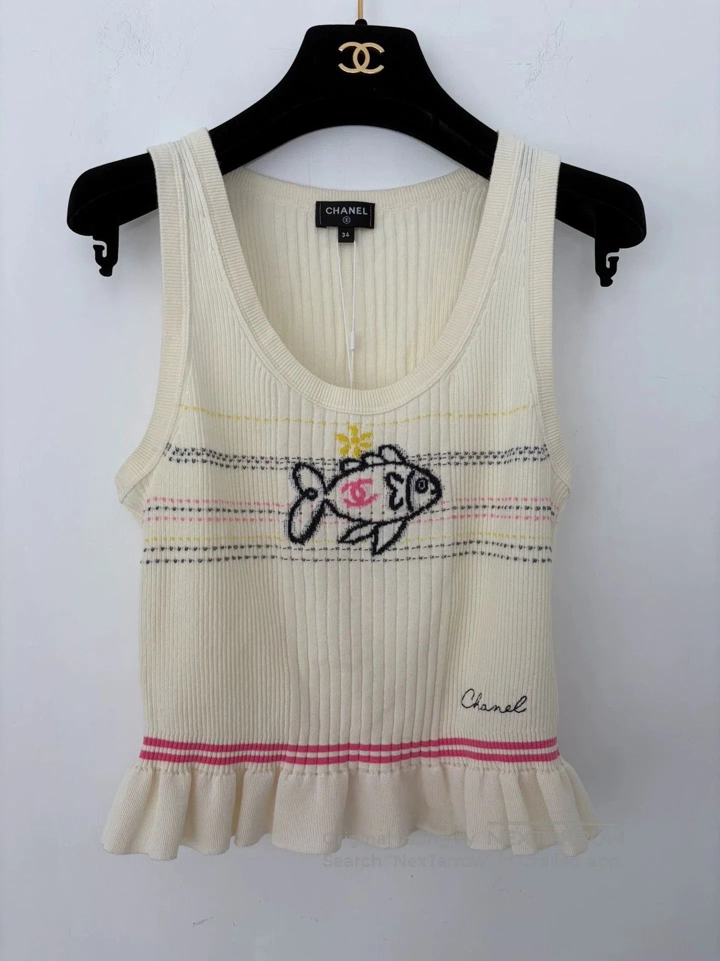 Chanel Chanel 25P Fish Knit Sleeveless Top. Size US XS / EU 42 / 0 - 1 Thumbnail