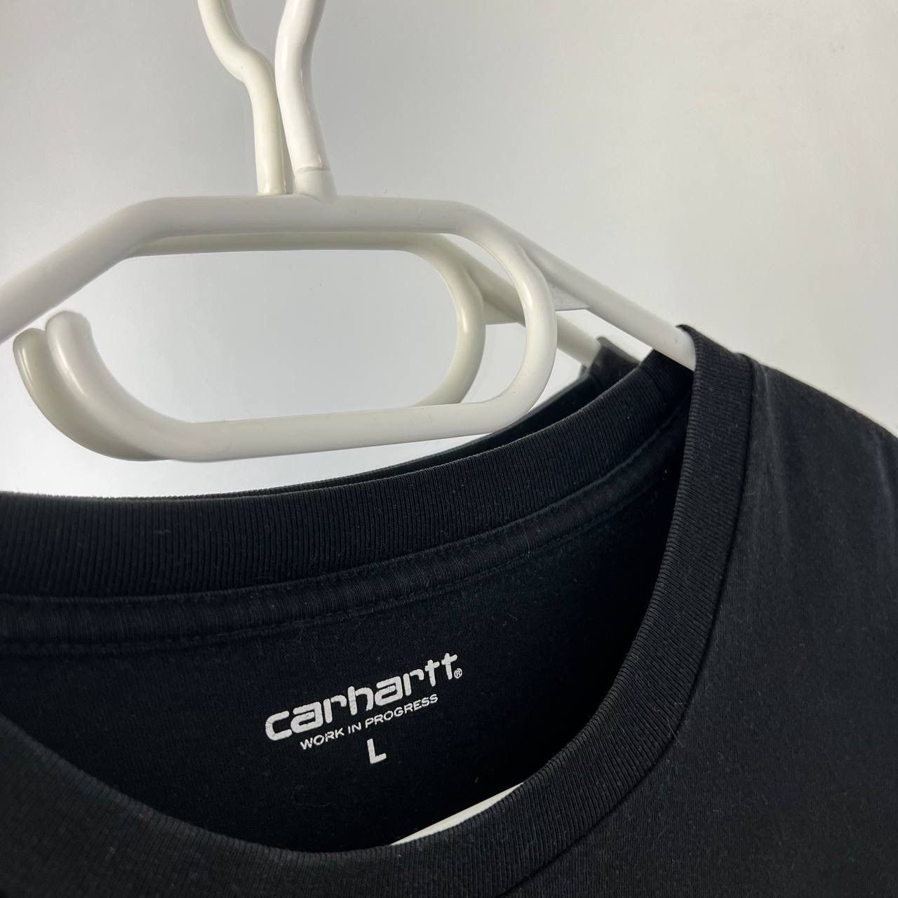 Carhartt Vintage Carhartt Mini Logo Basic T-Shirt Streetwear Y2K Size US L / EU 52-54 / 3 - 4 Thumbnail
