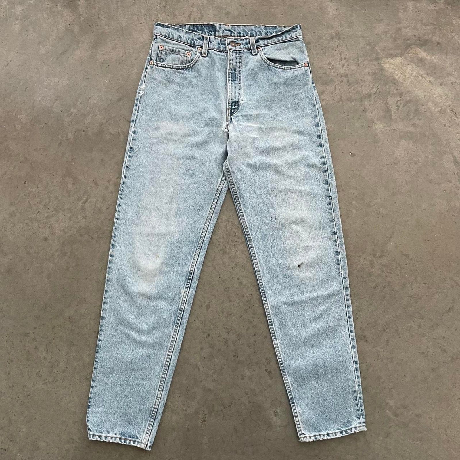 Levi's Vintage 90s Levi’s 550 Light Wash Denim Jeans Size US 32 / EU 48 - 1 Thumbnail