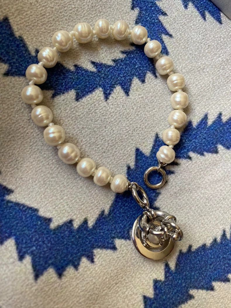 Vivienne Westwood Vivienne Westwood Pearl Saturn bracelet Size ONE SIZE - 2 Thumbnail