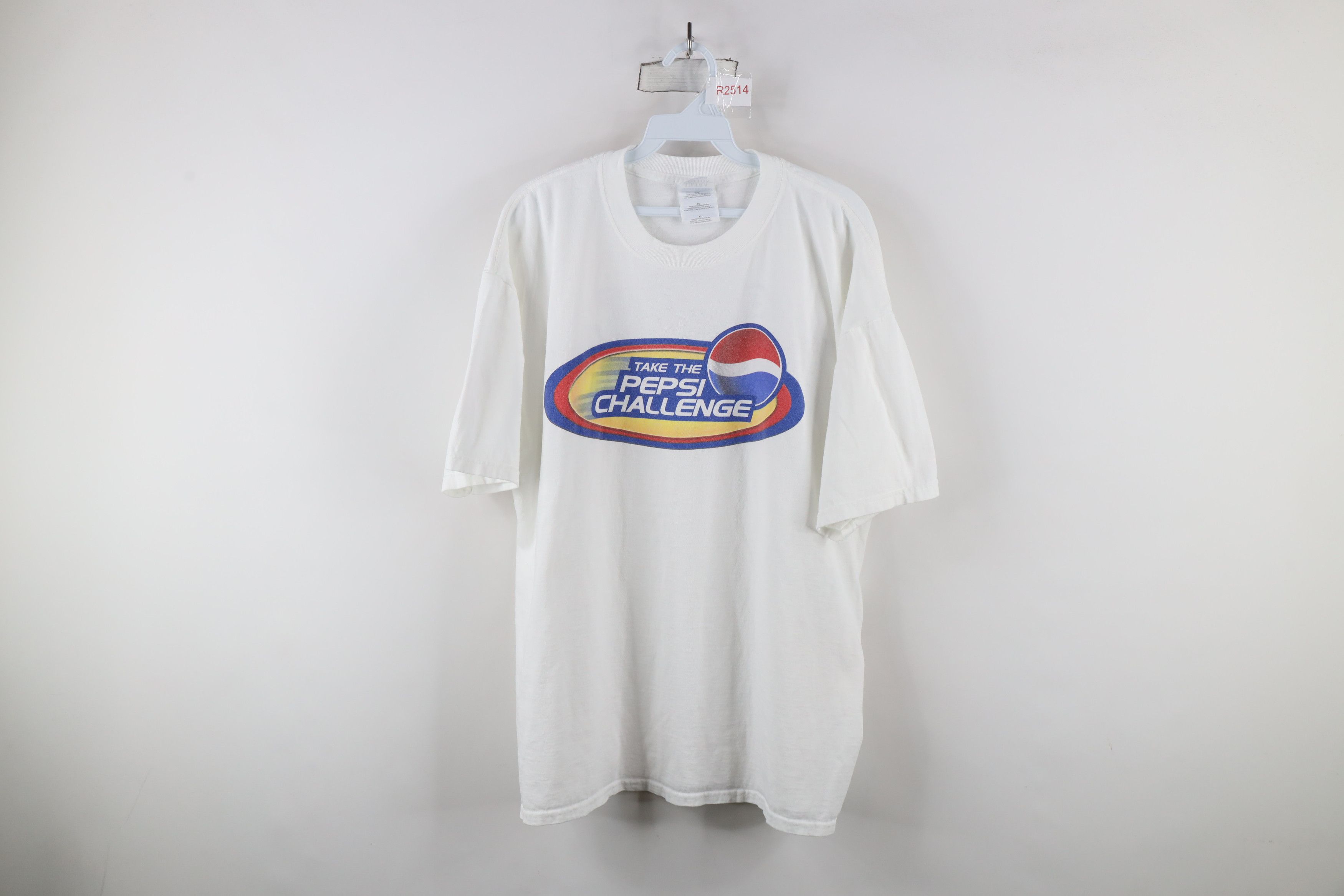 Vintage Vintage 90s Spell Take the Pepsi Challenge Soda Pop T-Shirt Size US XL / EU 56 / 4 - 1 Thumbnail