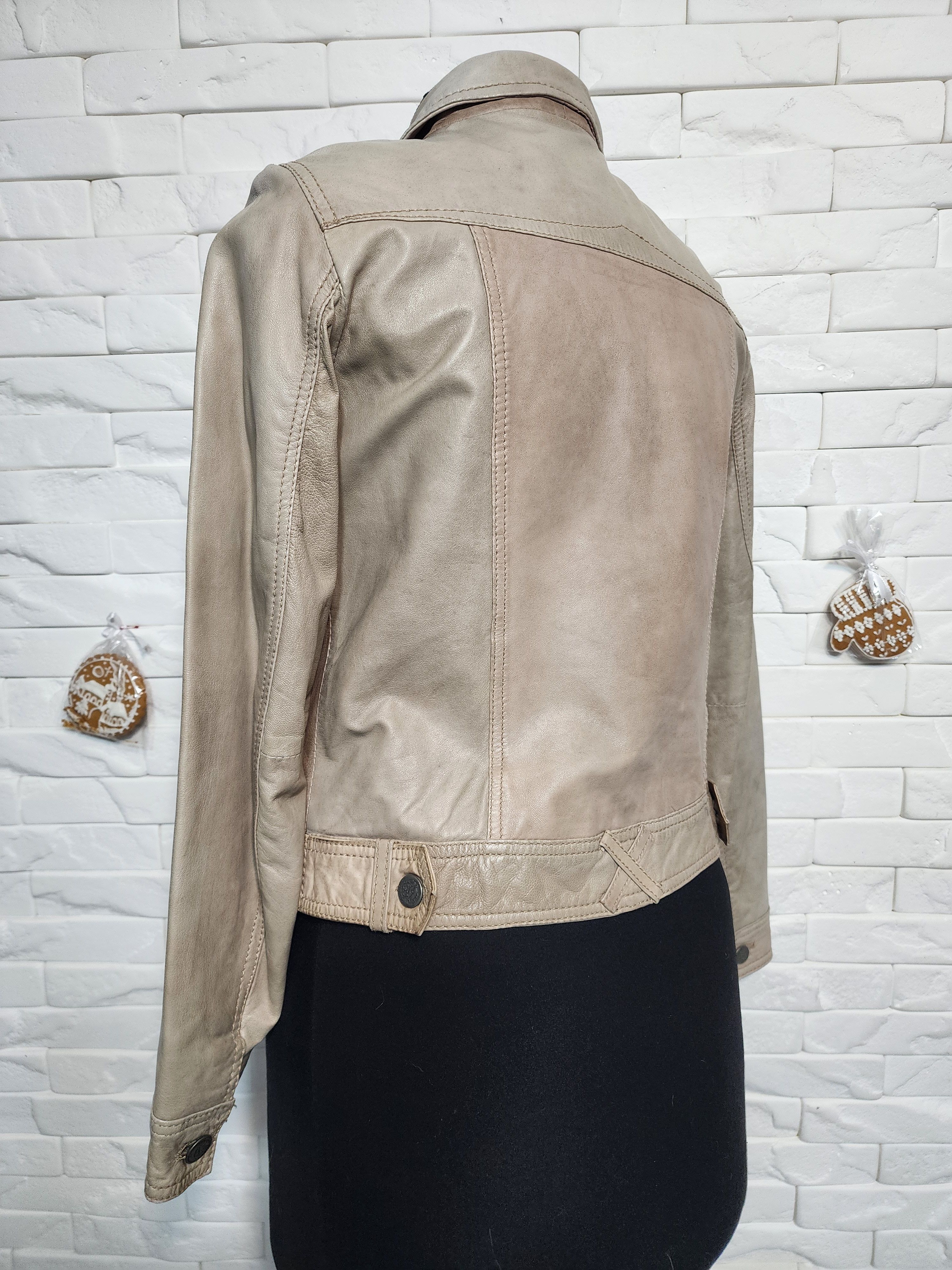 Genuine Leather Beige Leather Jacket: Women's Metal Button Front, Pockets Size M / US 6-8 / IT 42-44 - 6 Thumbnail