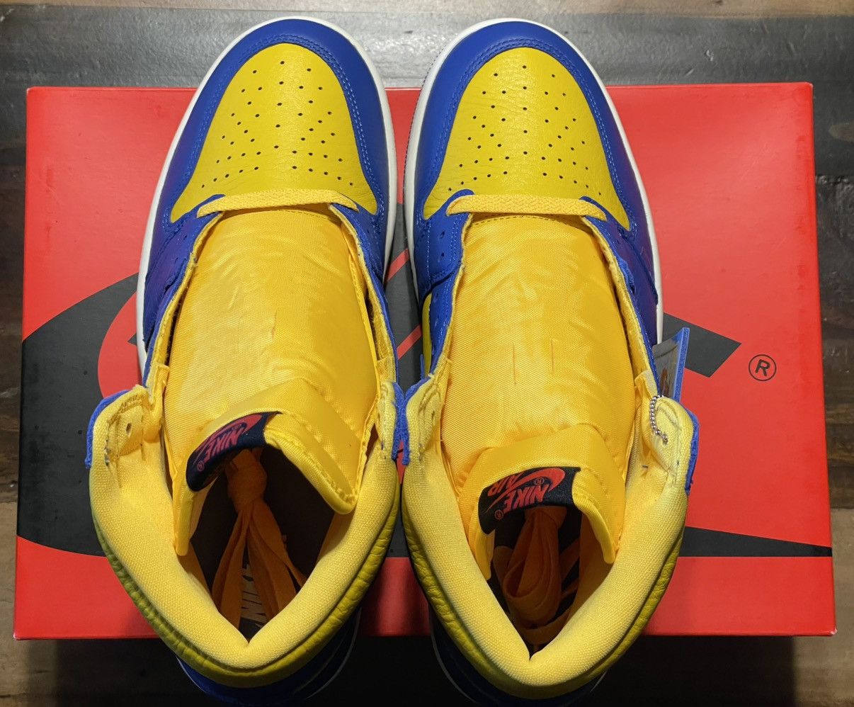 Nike Air Jordan 1 Retro High OG Reverse Laney (Women) Size US 9.5 / EU 42-43 - 4 Thumbnail