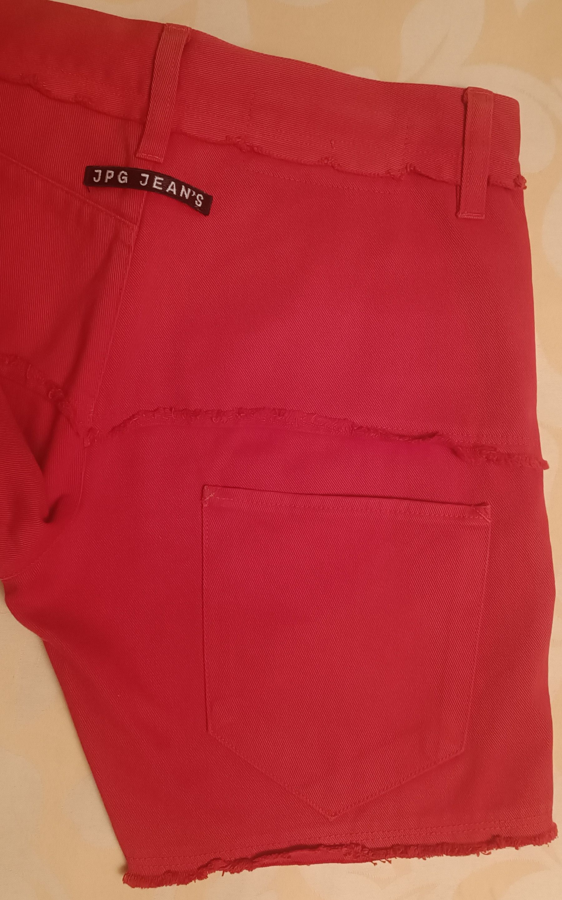 Jean Paul Gaultier 90's - Red denim shorts with fringes Size 26" / US 2 / IT 38 - 7 Thumbnail