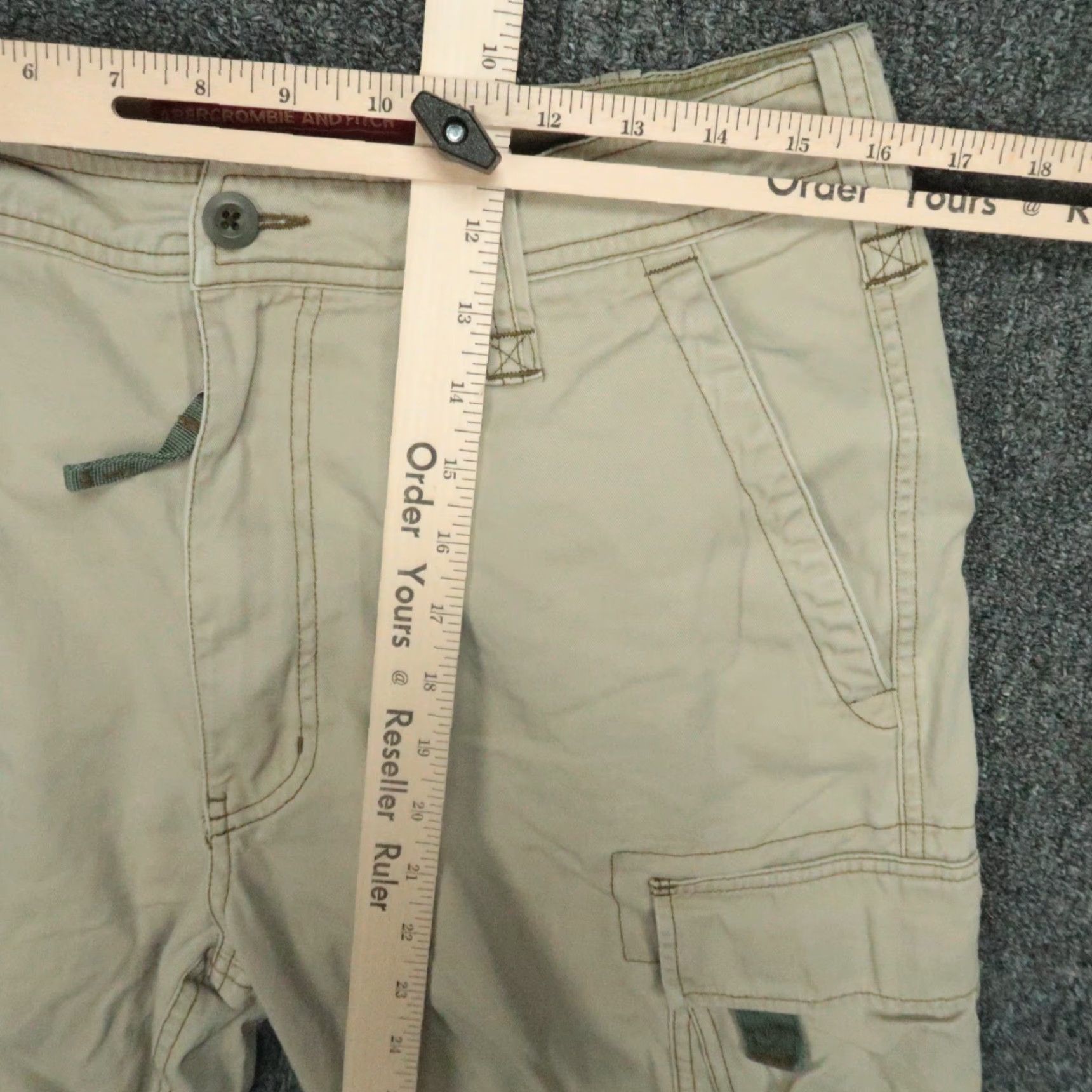 Abercrombie & Fitch VINTAGE Abercrombie & Fitch Pants Men Small Khaki Cargo Paratrooper Utiilty T-2083 Size US 29 - 6 Thumbnail