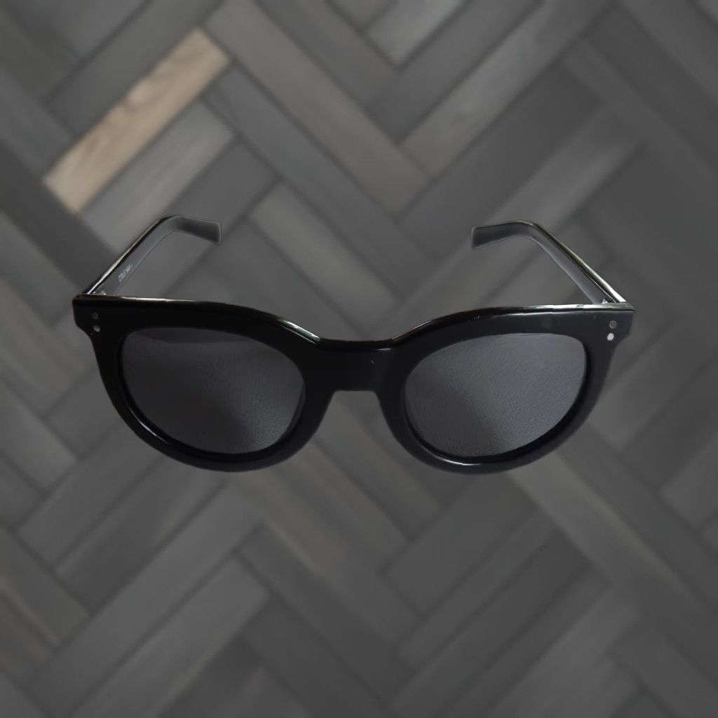 Cole Haan Cole Haan Black Sunglasses User: Cole Haan Black Sunglasses Size ONE SIZE - 1 Thumbnail