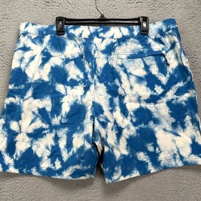 The North Face The North Face Swim Trunks Board Shorts 2XL Blue Tie-Dye Men NEW Size US 39 - 2 Thumbnail