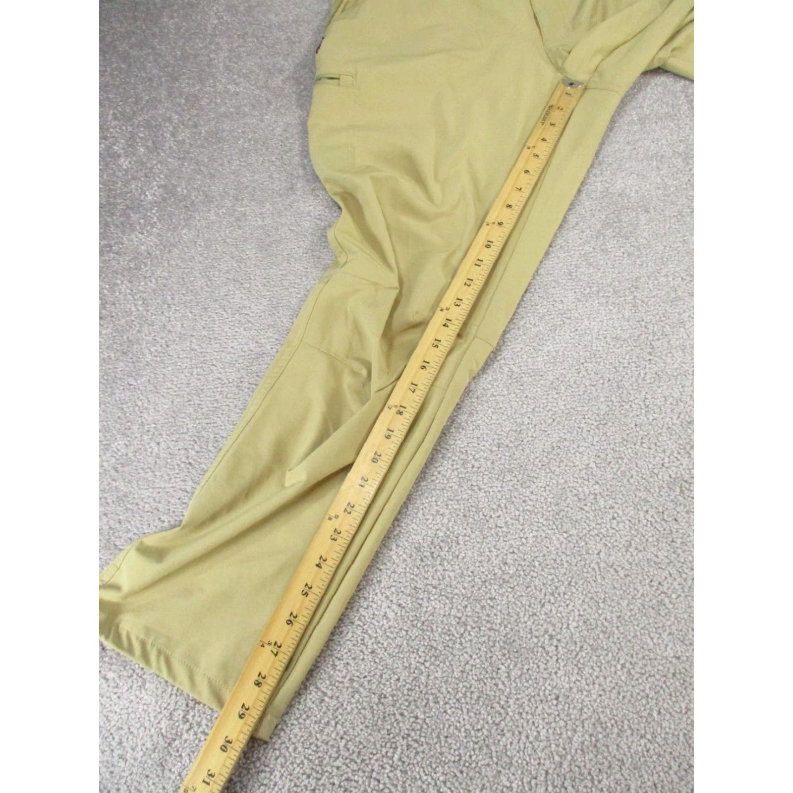 Vintage Columbia Mens Pants 38 Khaki Beige Lightweight Cargo Pocket Hiking Cargo Pocket Size US 38 / EU 54 - 5 Thumbnail