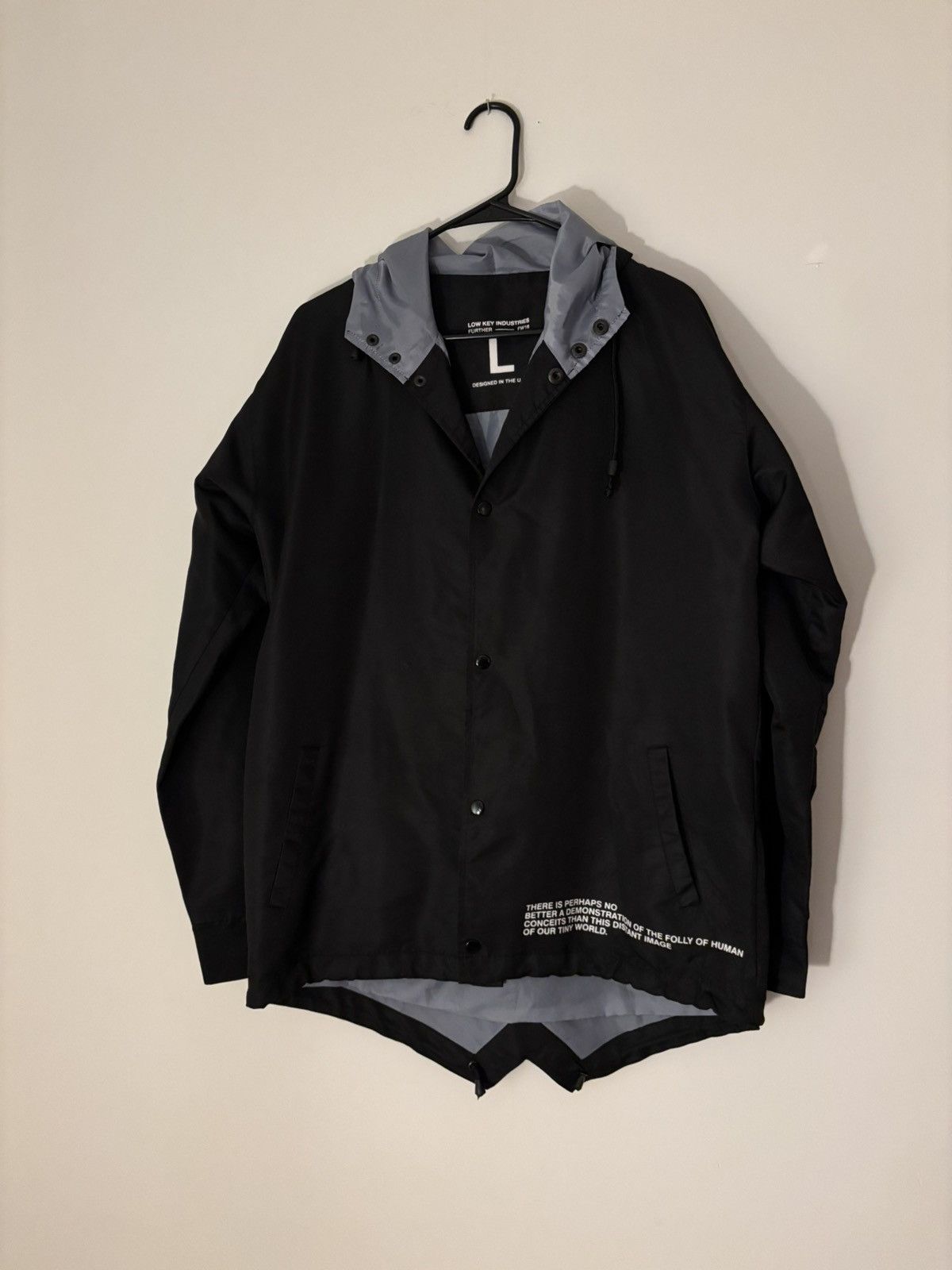 Low Key Industries LOW KEY INDUSTRIES MOON WINDBREAKER Size US L / EU 52-54 / 3 - 1 Thumbnail