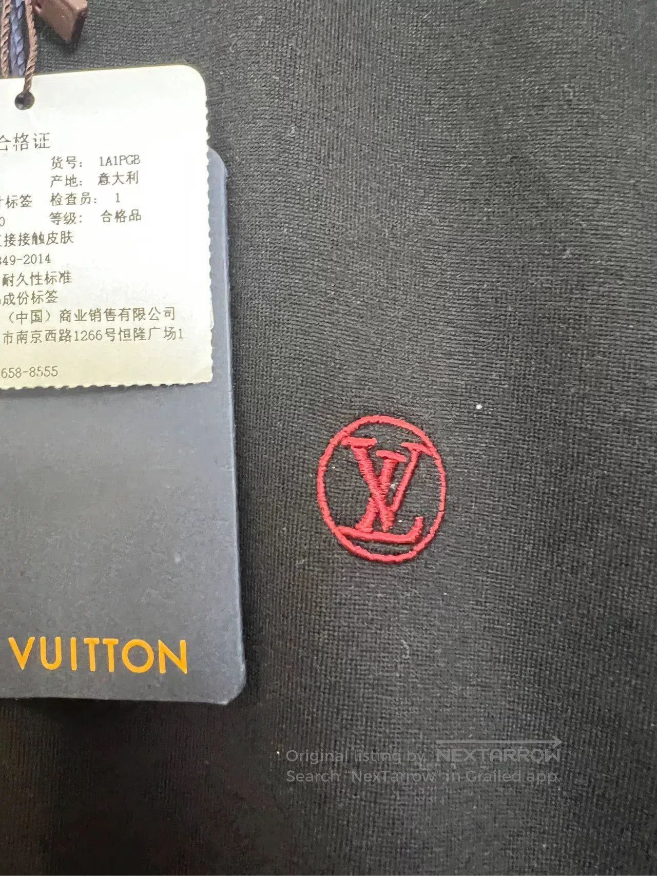 Japanese Brand Louis Vuitton Black V-Neck Embroidered Logo T-Shirt. Size US S / EU 44-46 / 1 - 3 Thumbnail