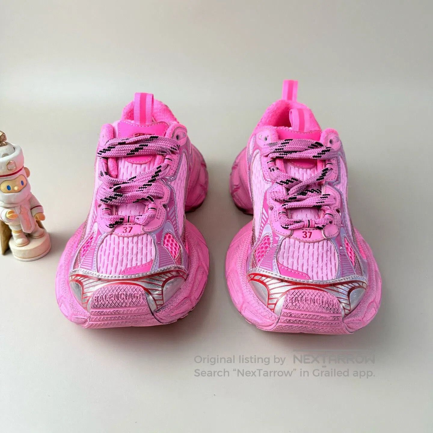 Balenciaga balenciaga distressed pink sports shoes 3xl. Size US 6 / IT 36 - 2 Thumbnail