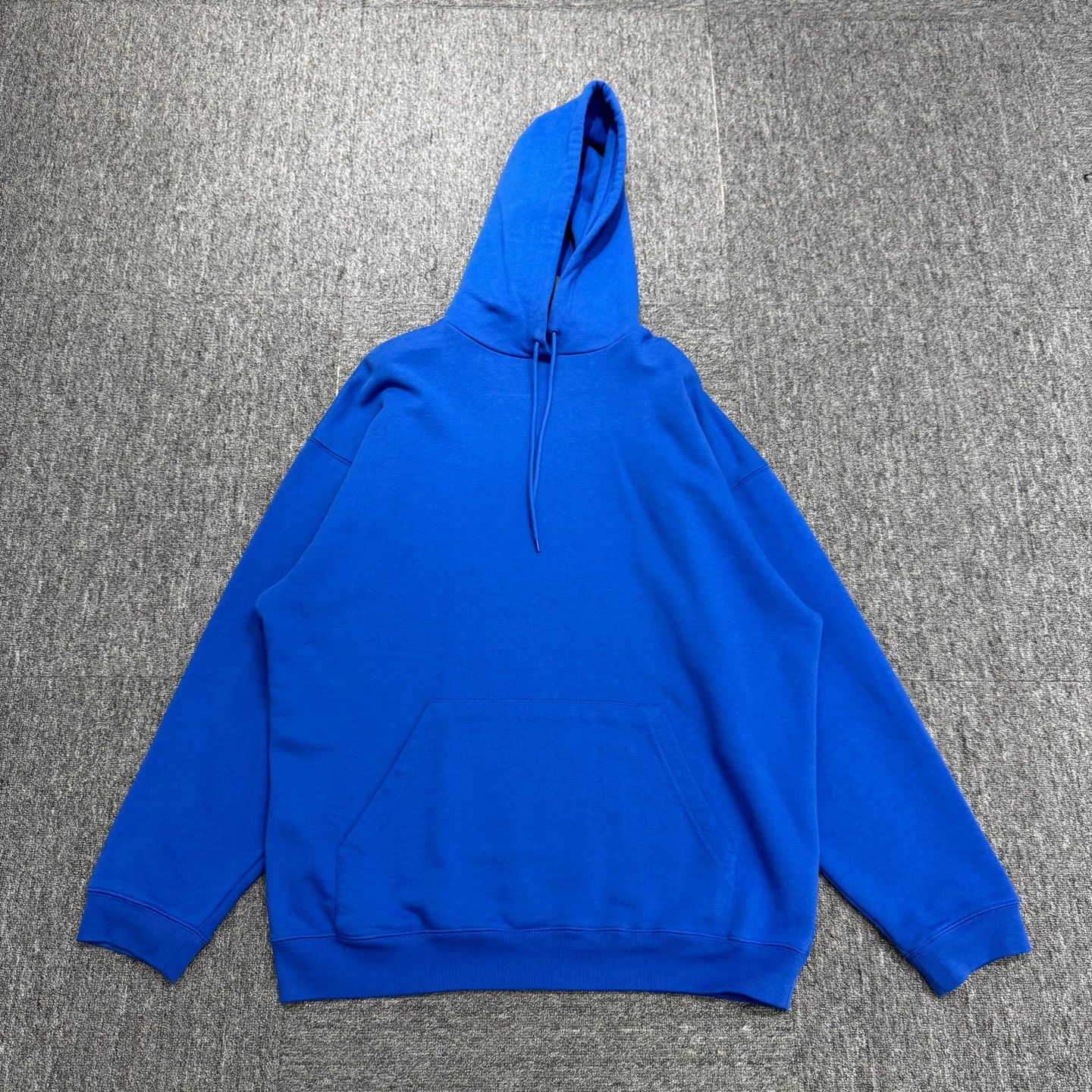 Balenciaga Balenciaga Logo Print Hoodie L 98 New Stains Size US L / EU 52-54 / 3 - 1 Thumbnail