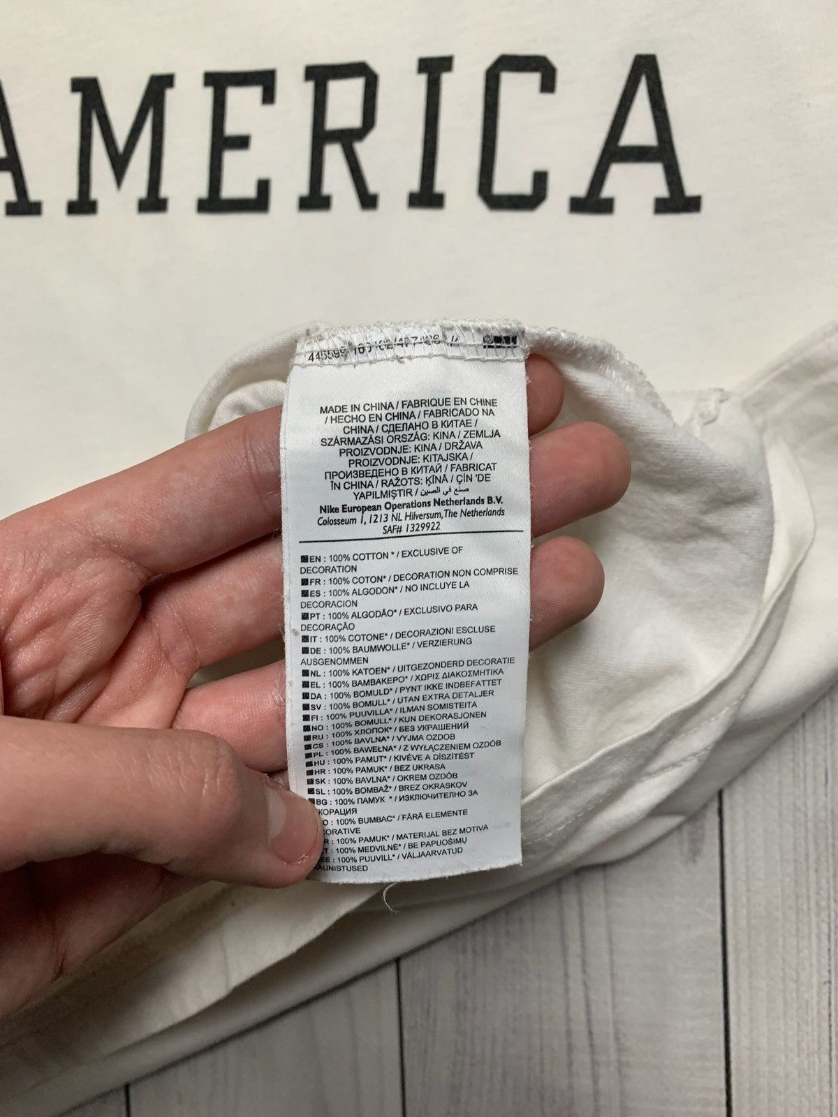 Nike × Vintage Vintage Nike Tee The USA size Xl logo rare Size US XL / EU 56 / 4 - 7 Thumbnail